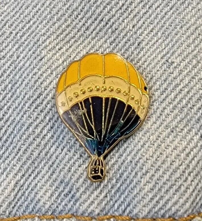 Vintage 80s Hot Air Balloon Pin Metal Hat Lapel Pinback