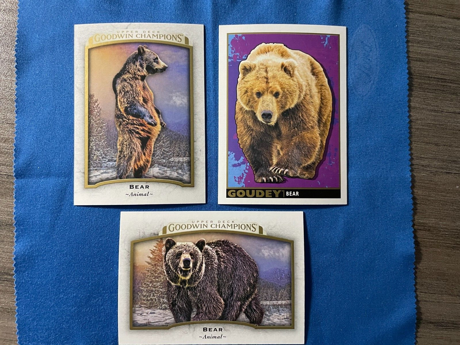 2017 Upper deck Goodwin Champions - Bear included Goudey.