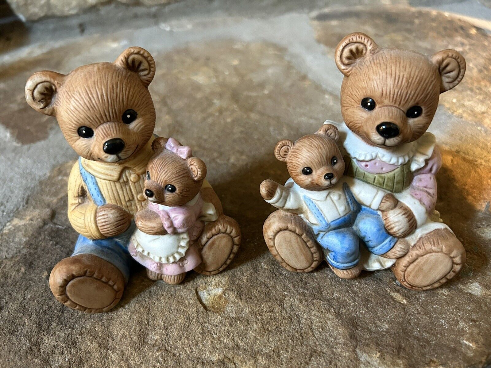 Set Of Two Homco Bear Figurines, Mama Bear Papa Bear, 1970s, 1444