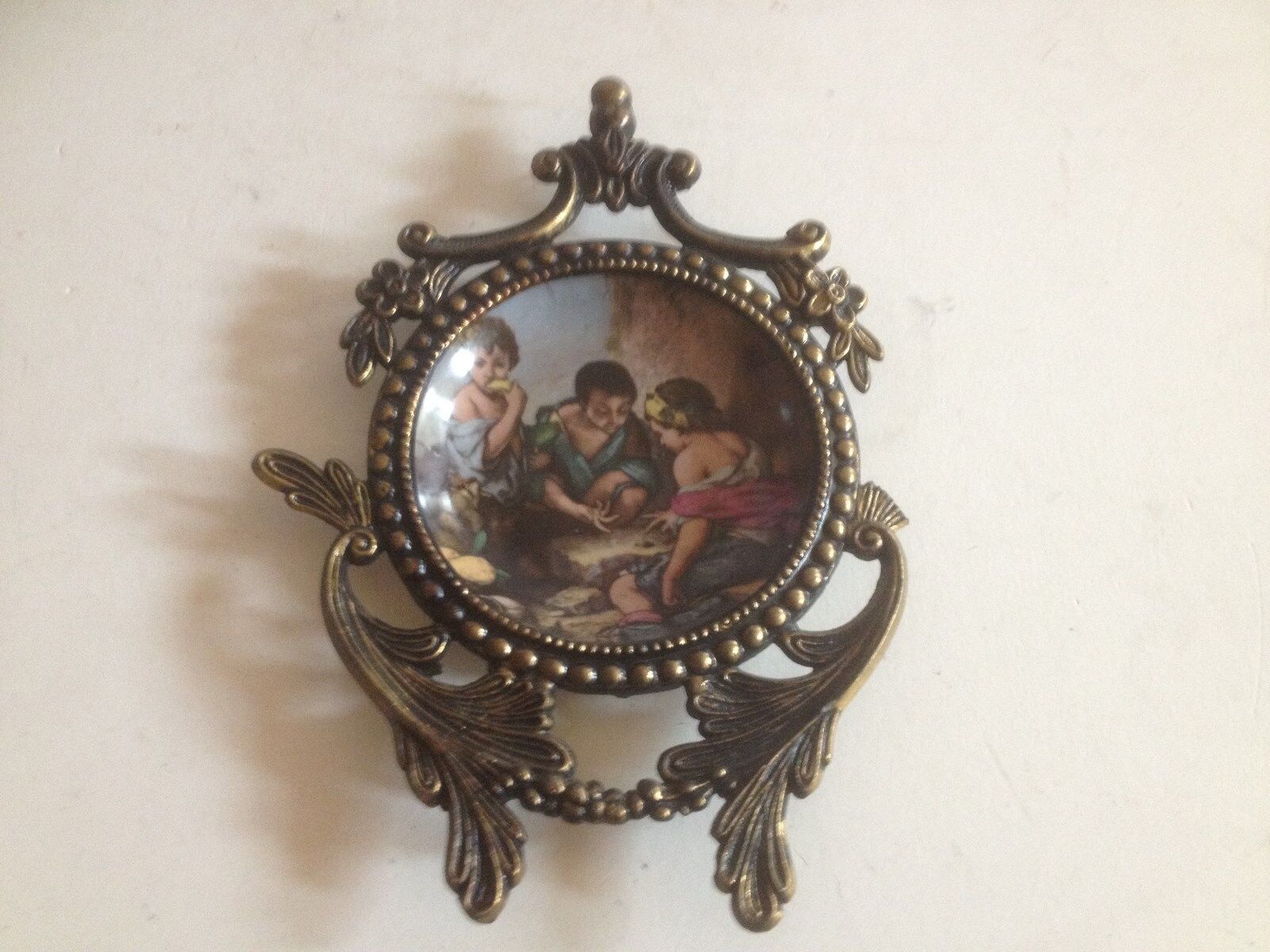 ANTIQUE SOLID BRASS COLLECTIBLE FRAME W/ PORCELAIN PLATE WESTERN GERMANY