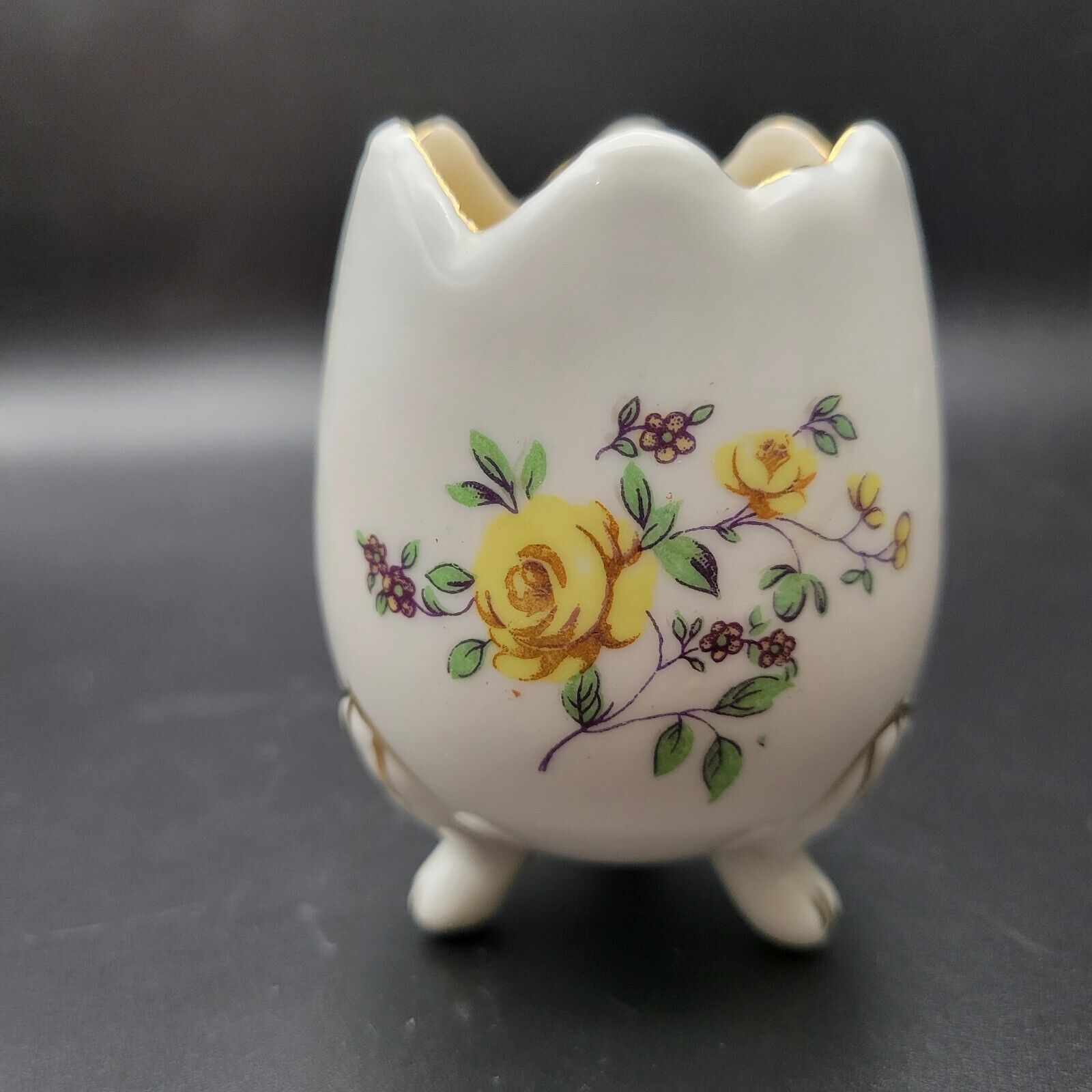 Vintage Porcelain Hand-Painted 3-Footed Cracked Egg Vase- Yellow Roses, w/candle