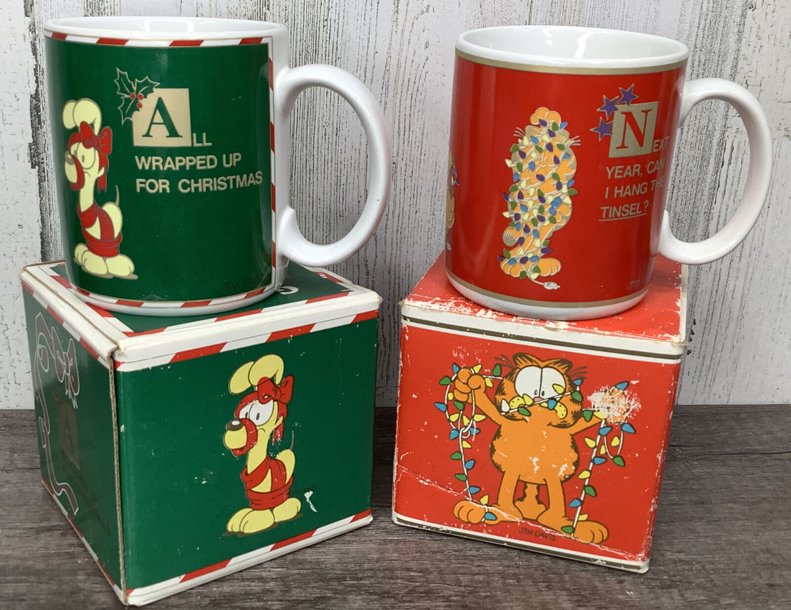 Lot Of 2 - Vintage 1978 Garfield & Odie Enesco Ceramic CHRISTMAS Mugs Set