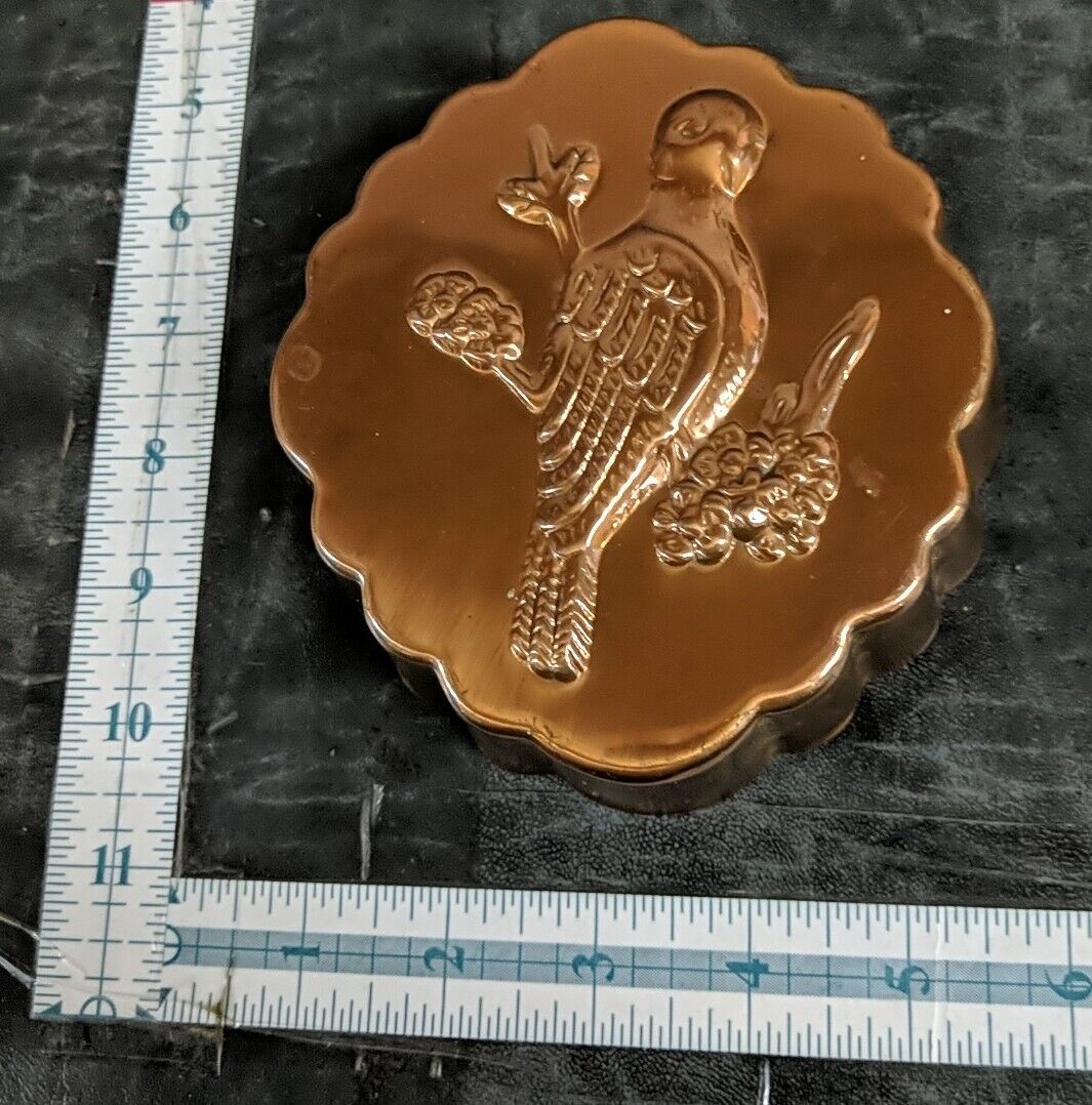 Copper Jello 5.5” Oval Shaped Mold Ring Bird