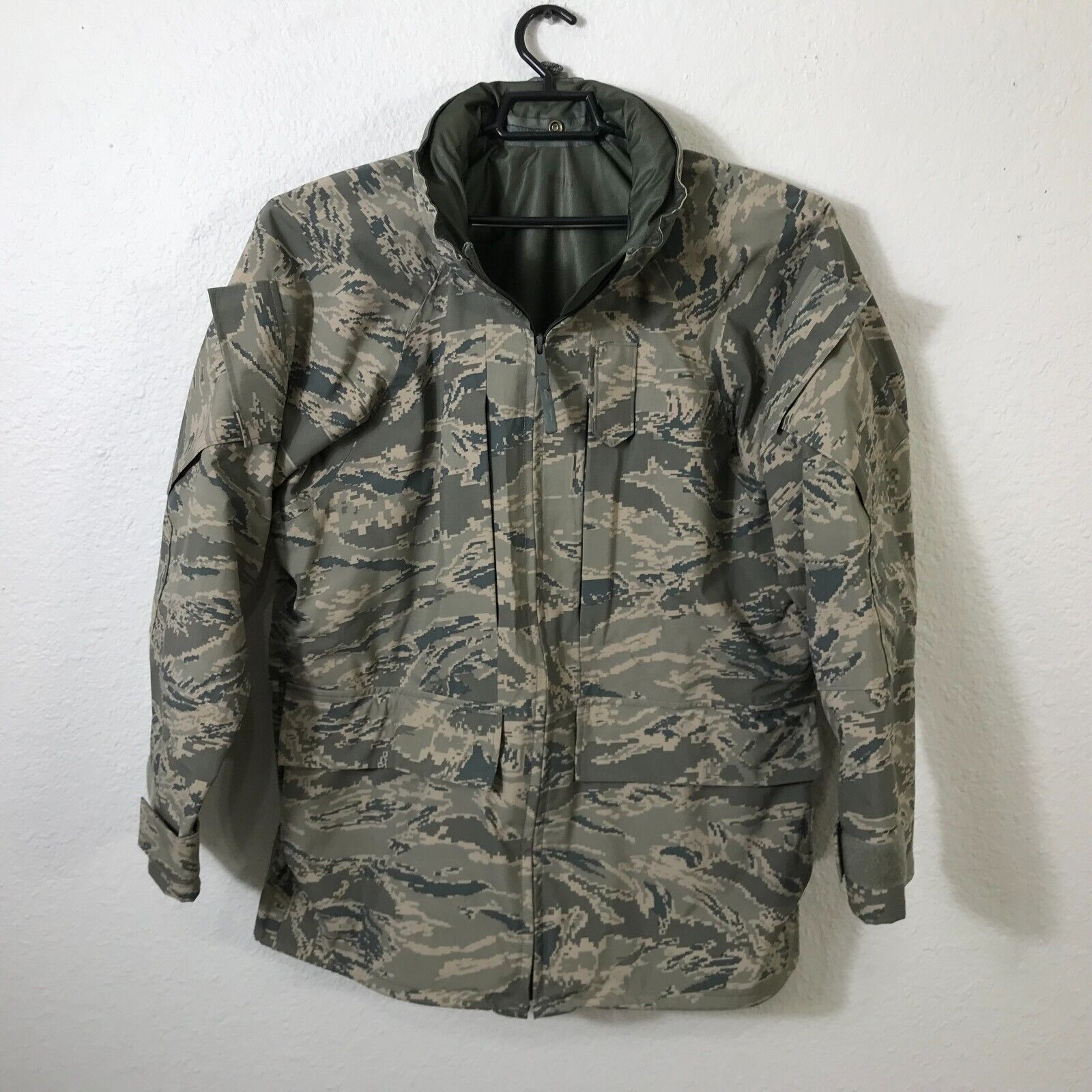 Parka All Purpose Environmental Digital Camouflage Gor-Tex Jacket Size Medium