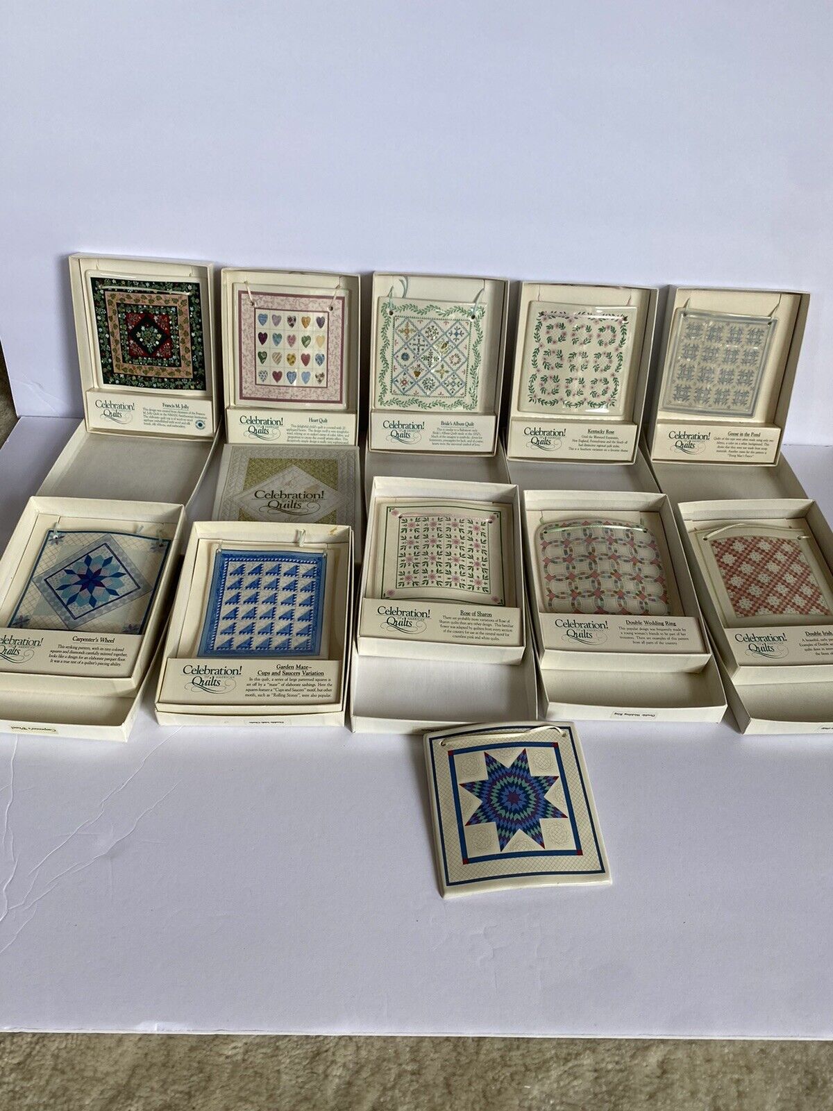 celebration of american quilts tile Lot Of 11 ornaments
