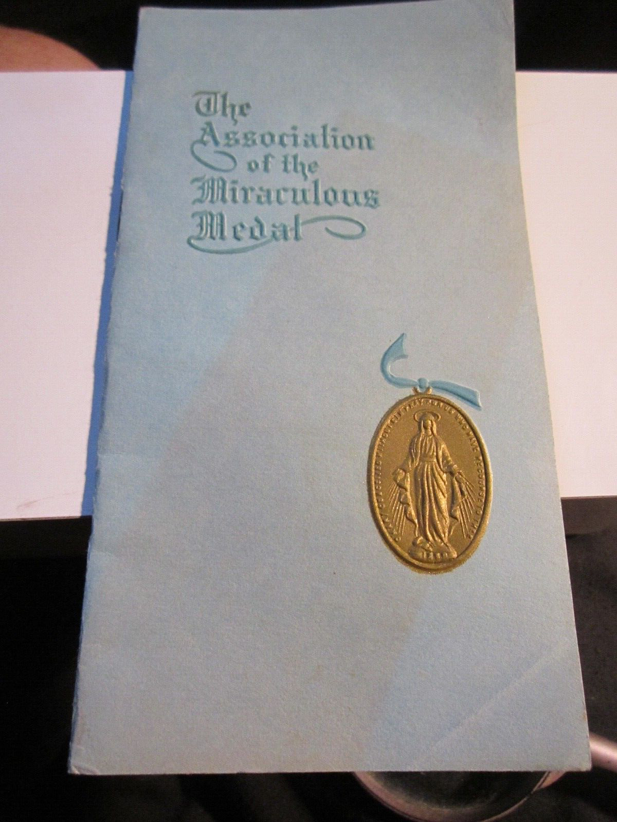 1918 THE ASSOCIATION OF THE MIRACULOUS MEDAL BOOKLET - BBA-45