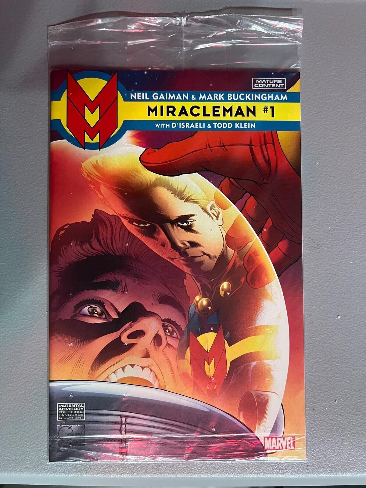 Miracleman by Gaiman & Buckingham 1 1:100 Marvel 2015 NM Quesada Variant Polybag