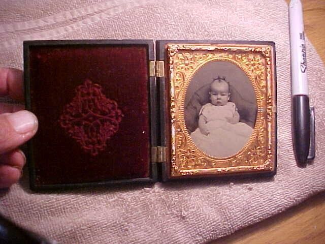 Antique Guttapercha Daguerreotype Case with Infants Photo  & Death Poem