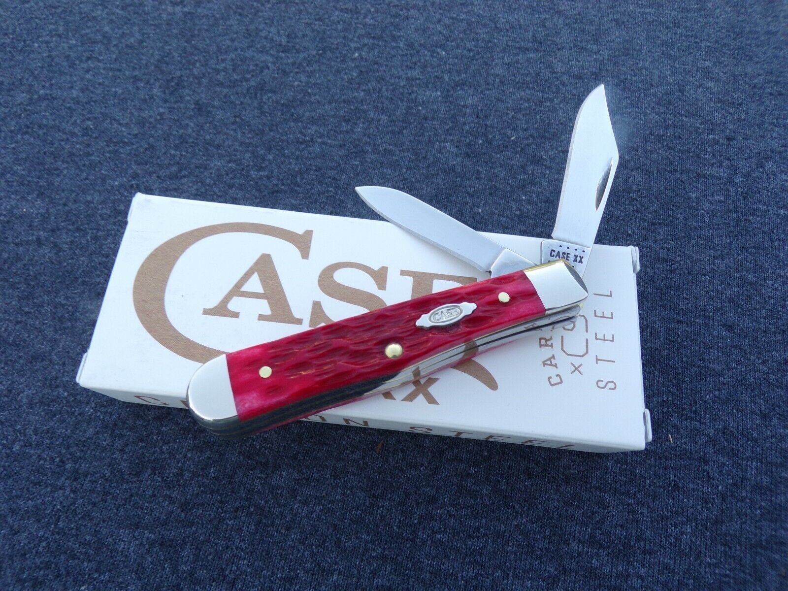 CASE XX *a 2022 DARK RED SMALL SWELL CENTER JACK KNIFE KNIVES CS