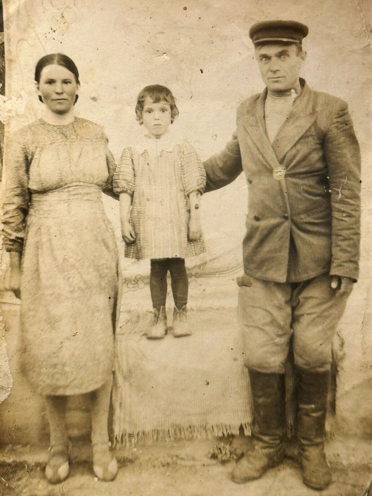 1900s Ukrainian Family Pretty Woman Young Man Little Girl Portrait Photo