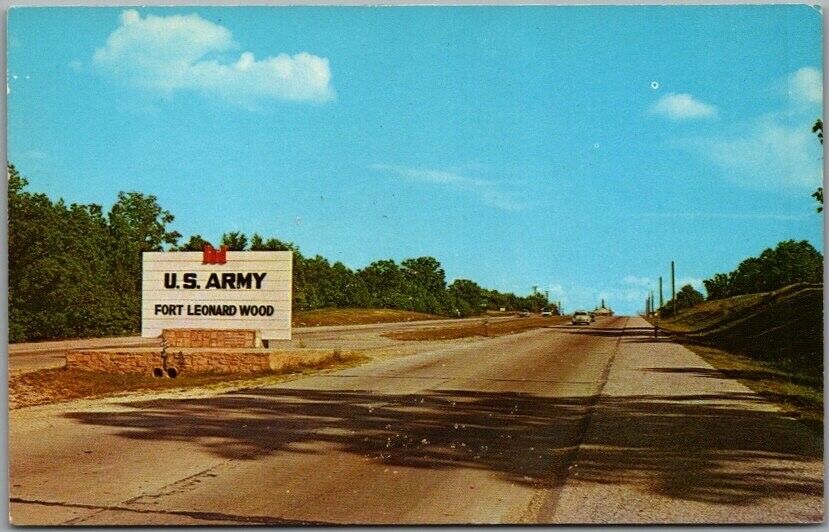 1950s FORT LEONARD WOOD Missouri Postcard Entrance Gate / Route 66 c1950s
