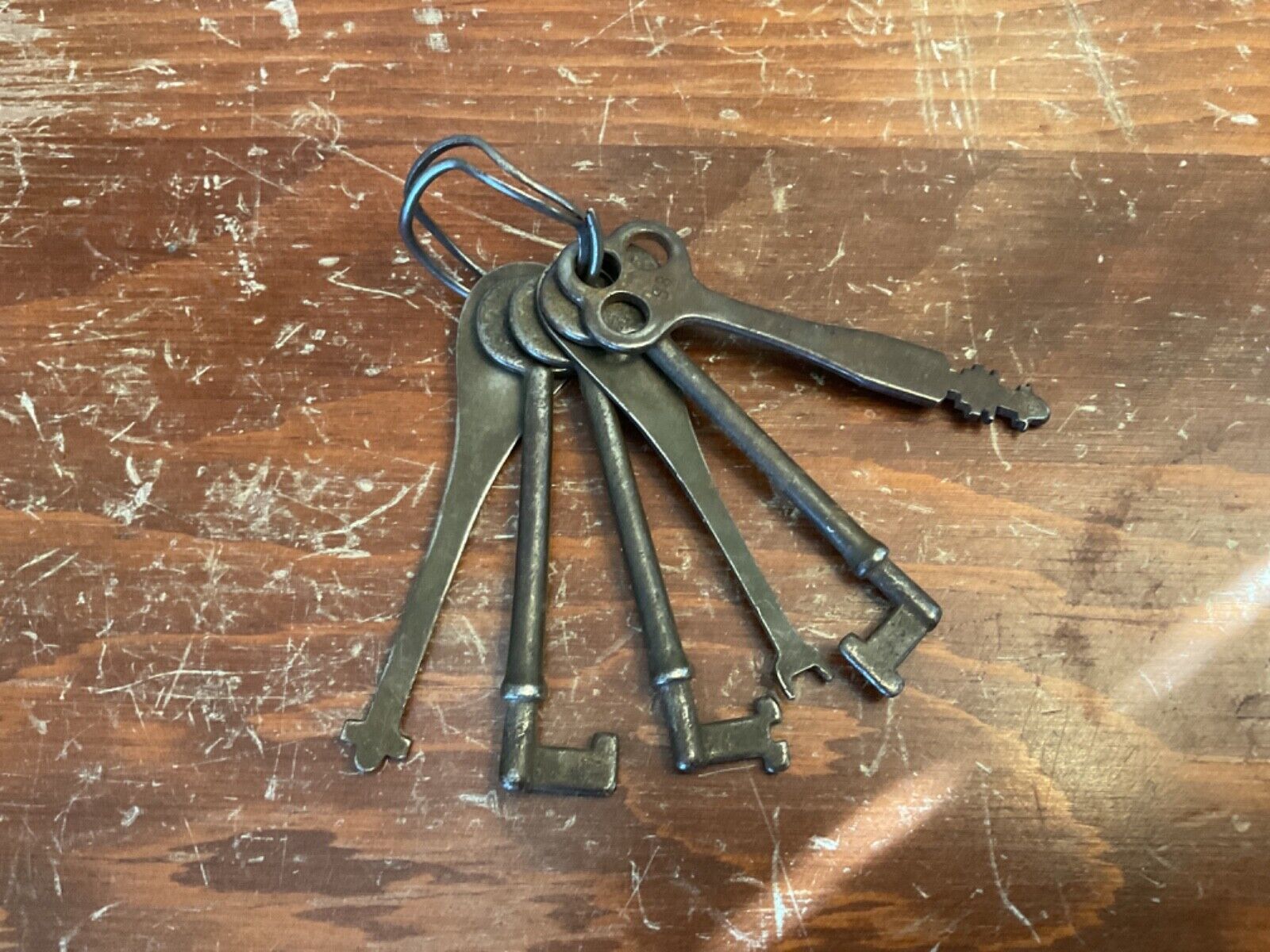 Vintage Antique Skelton Key Lot 6 Various Skelton Style Keys