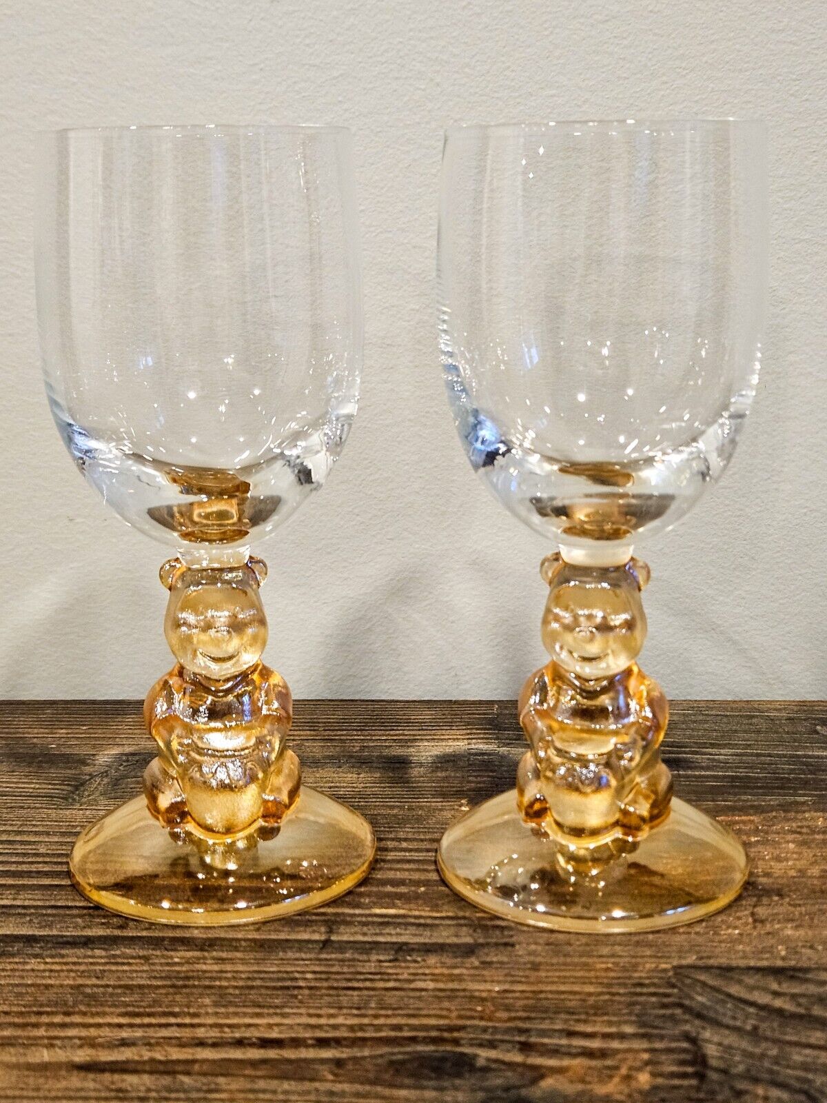 Set Of 2 Vintage Disney Winnie The Pooh 8oz. Vintage Wine Goblets Glasses