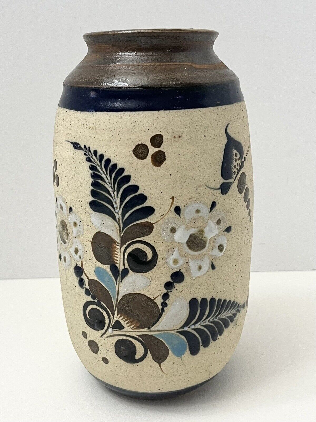 Tonala Pottery Stoneware Vase Mexico Folk Art Signed Gardiel 8.25\