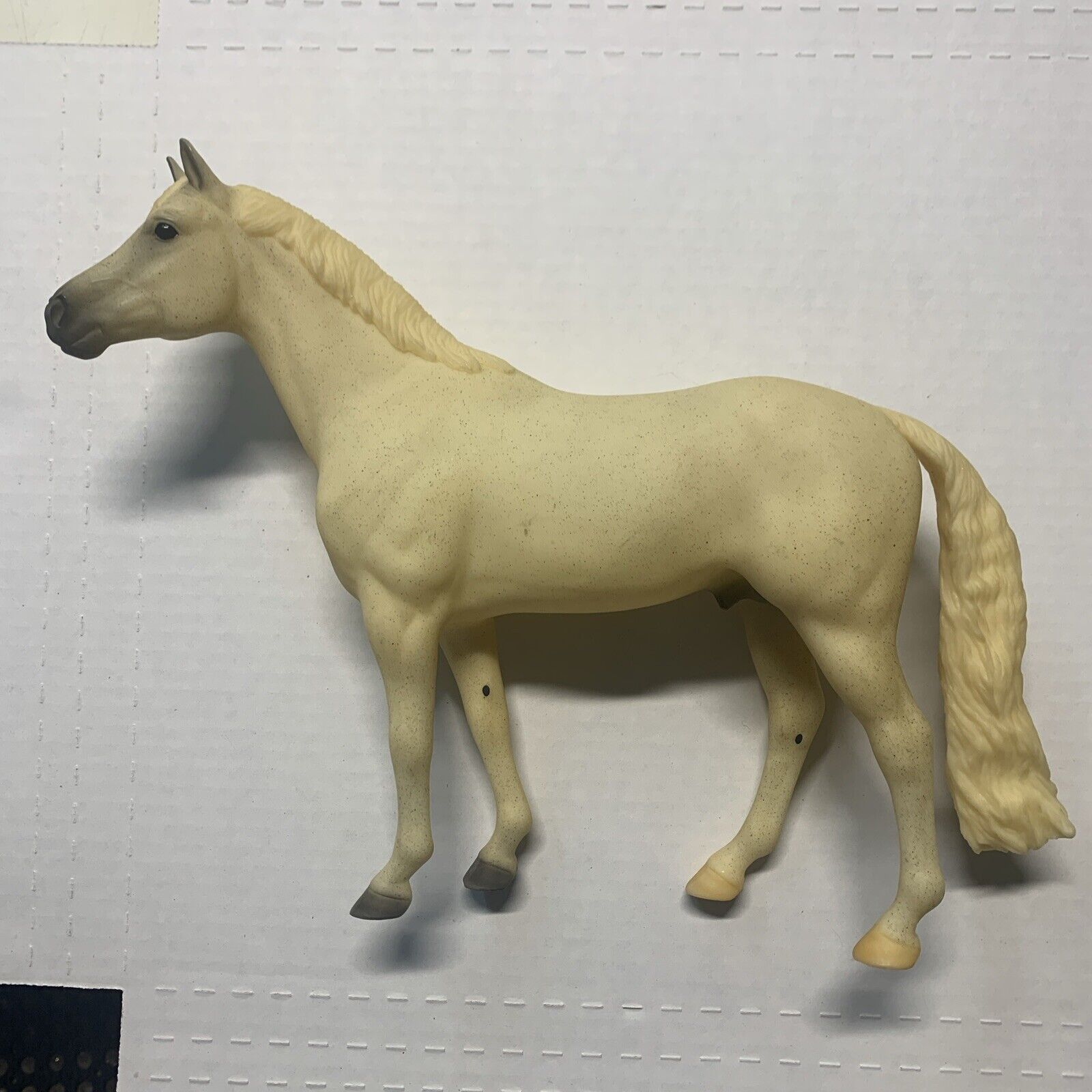 Breyer Traditional sized Warmblood Stallion model # 1708 Snowman
