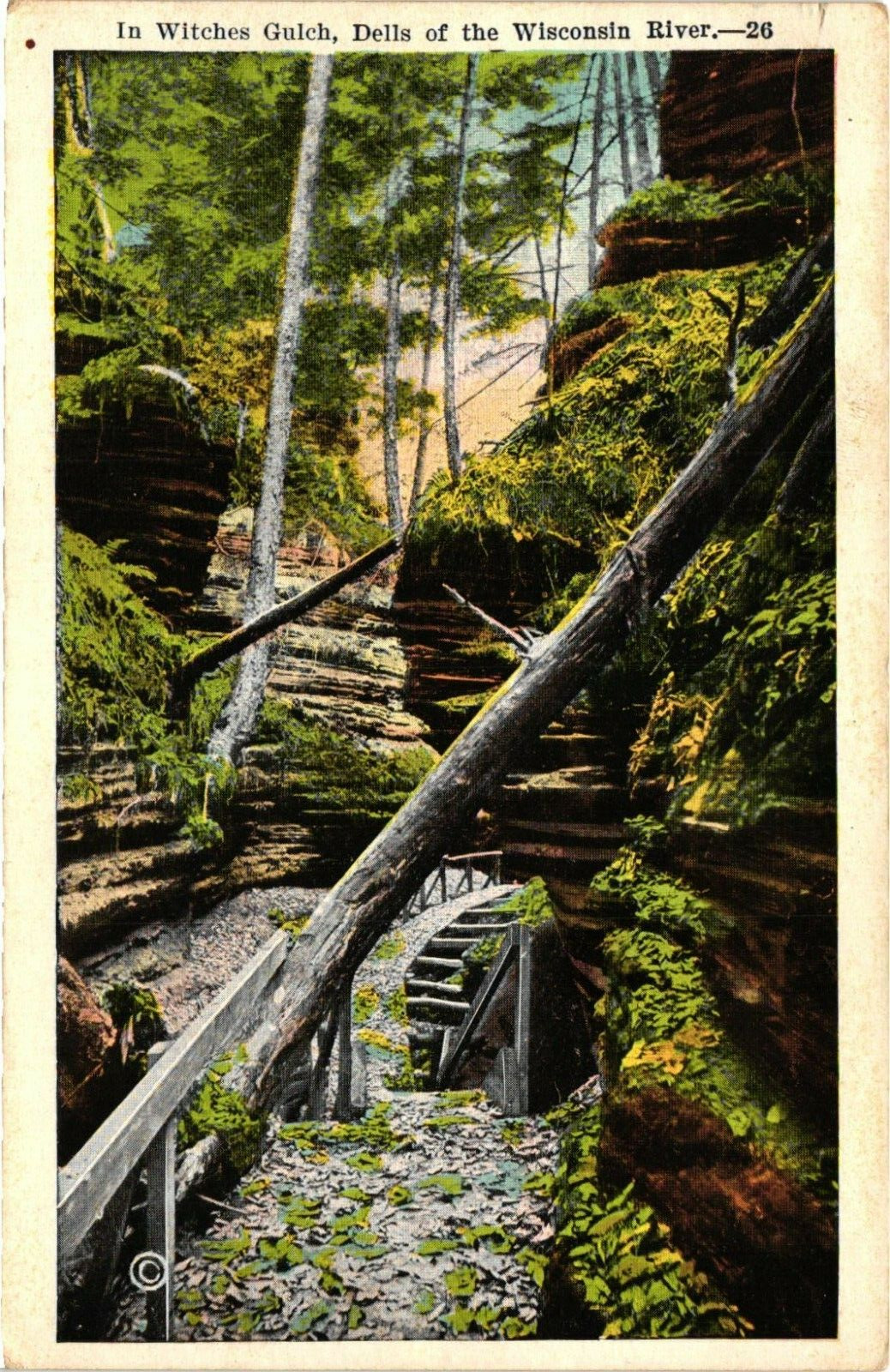 Vintage Postcard- 18617. Witches\' Gulch. Dells of Wisconsin River. Unposted 1915