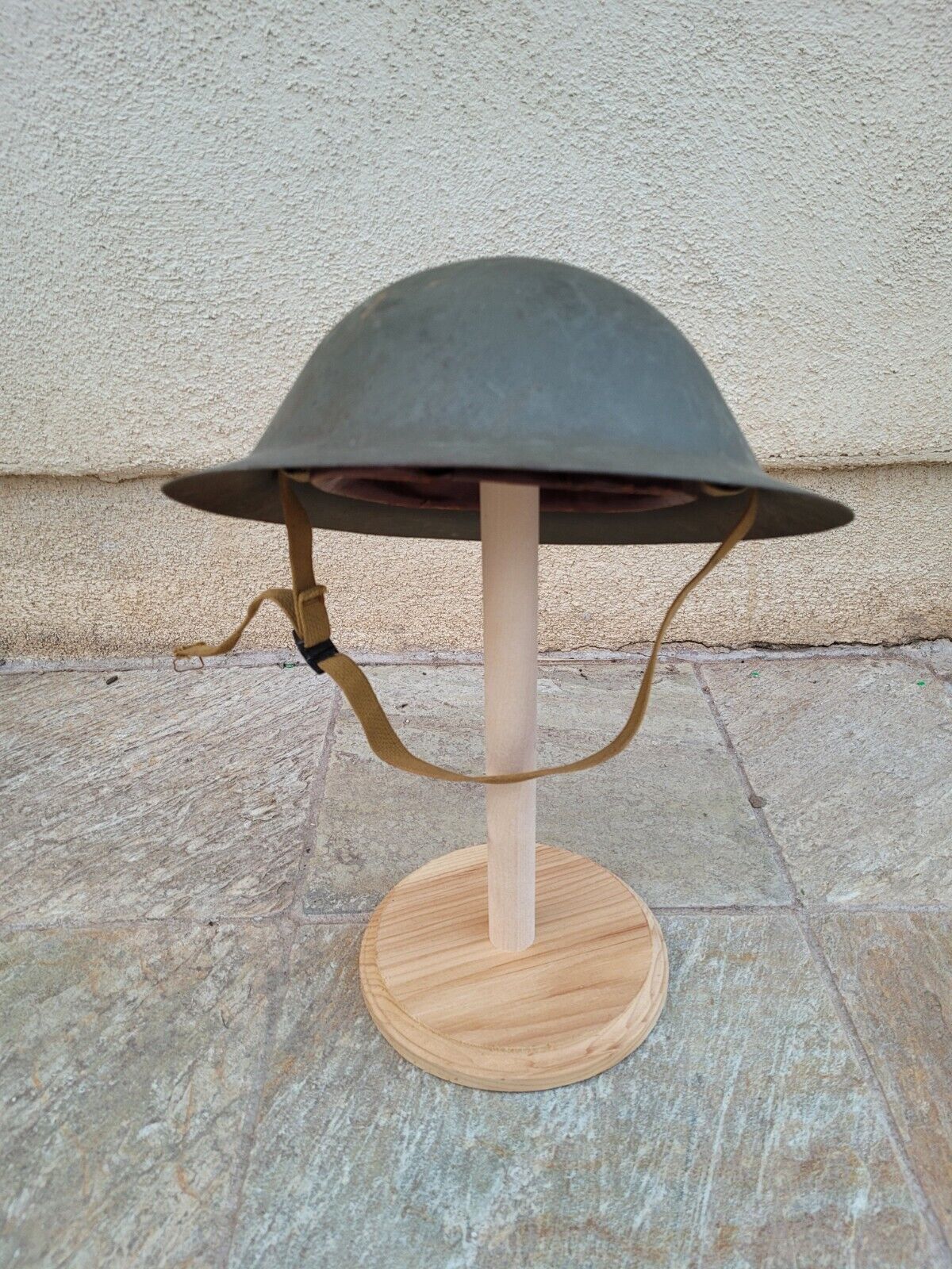 VINTAGE WWI M1917A1 STYLE US MILITARY HELMET - DOUGHBOY