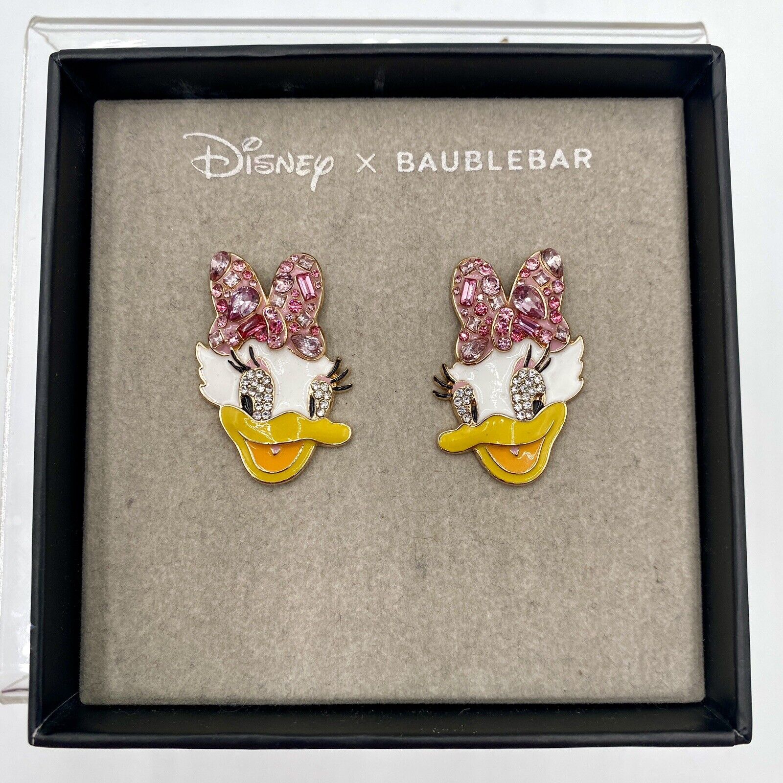 Disney x BAUBLEBAR Daisy Duck Stud Earrings with Pink Crystal Bows New In Box