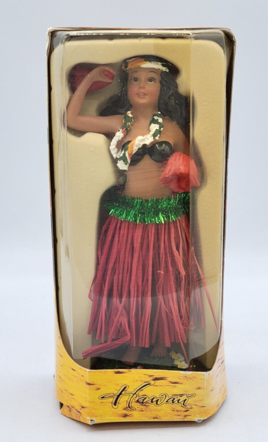 Chiefly Co Hawaiian Dashboard Hula Dancer Girl Red Grass Hula Skirt K2244