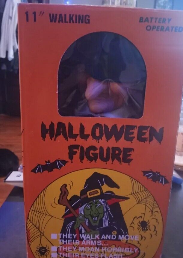 Vintage 1989 Sancho Witch Halloween Figure Battery Operated Light Sound Walk 11\