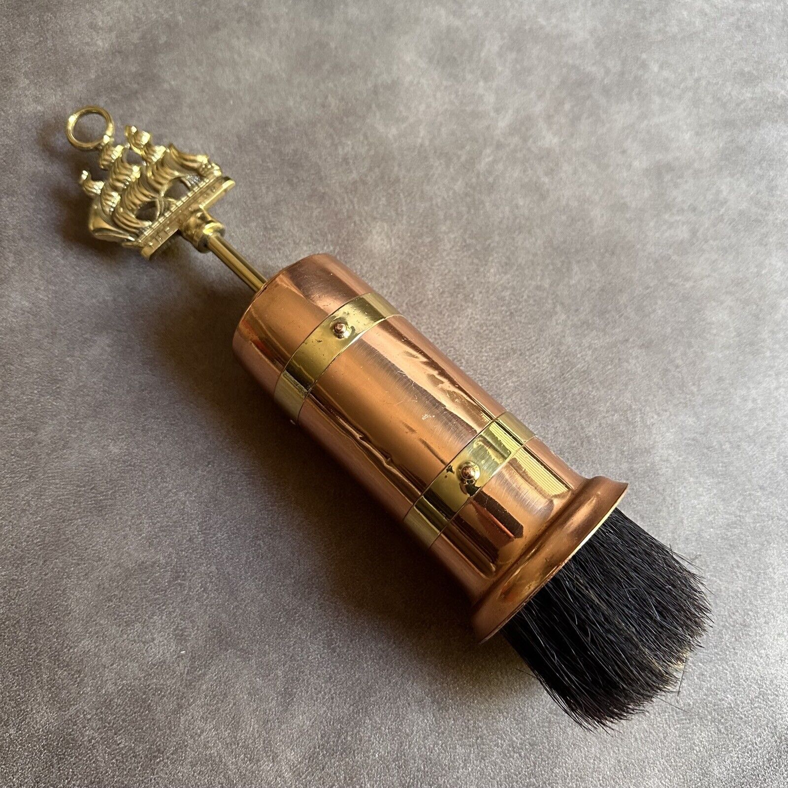 VINTAGE HMS VICTORY COPPER & BRASS BOUND RETRACTABLE FIRESIDE COAL BRUSH