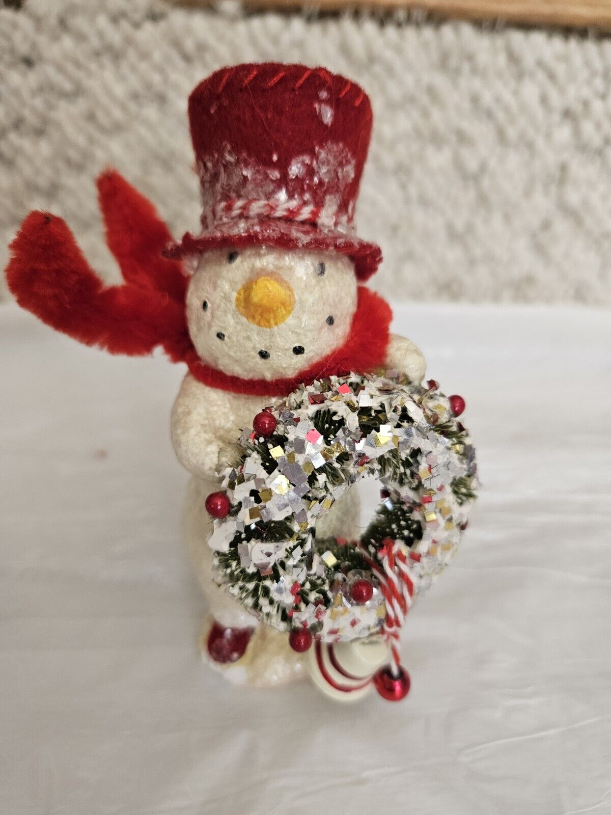 Vintage Midwest Of Cannon  Falls Nicole Sayer Snowman With Wreath Figure 5.5\