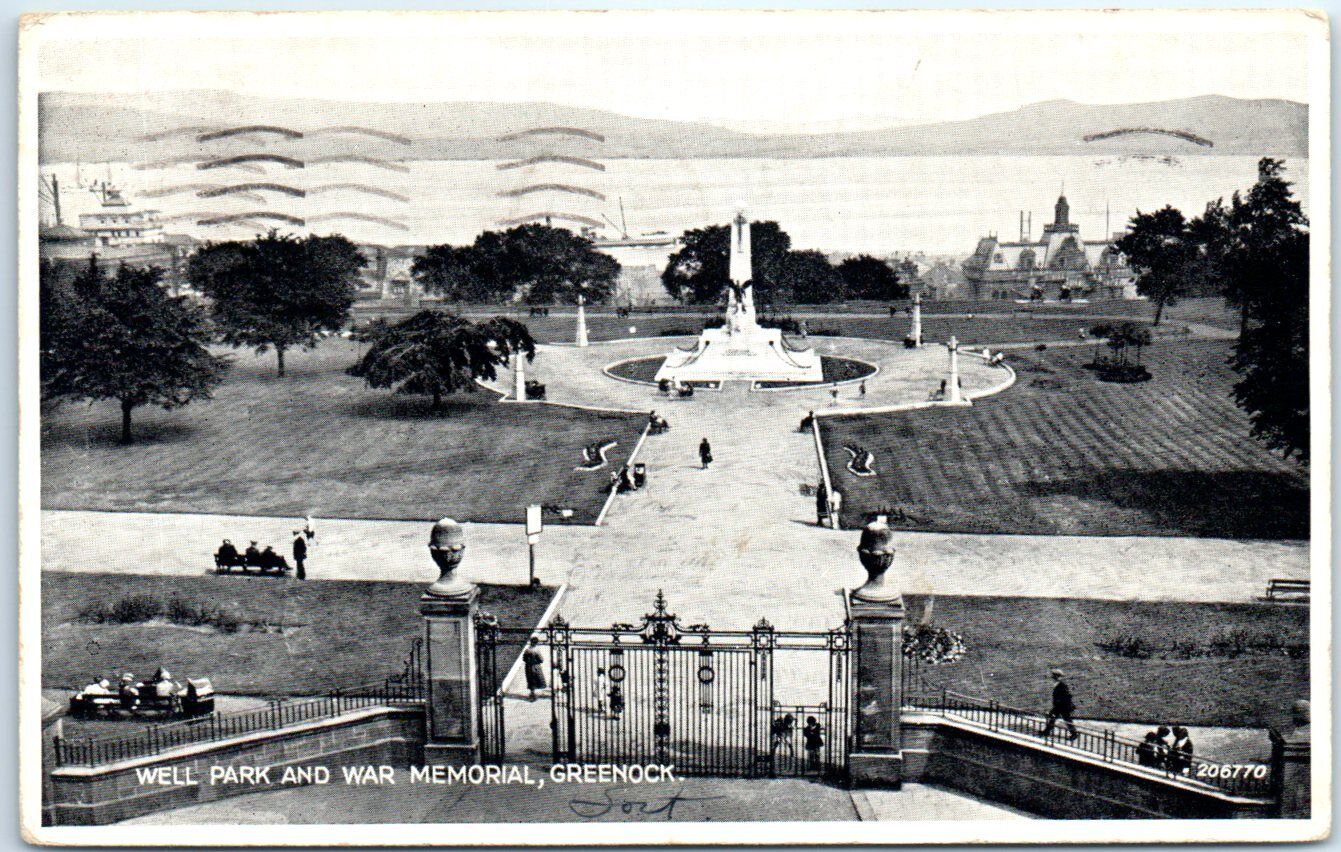 Postcard - Well Park And War Memorial - Greenock, Scotland