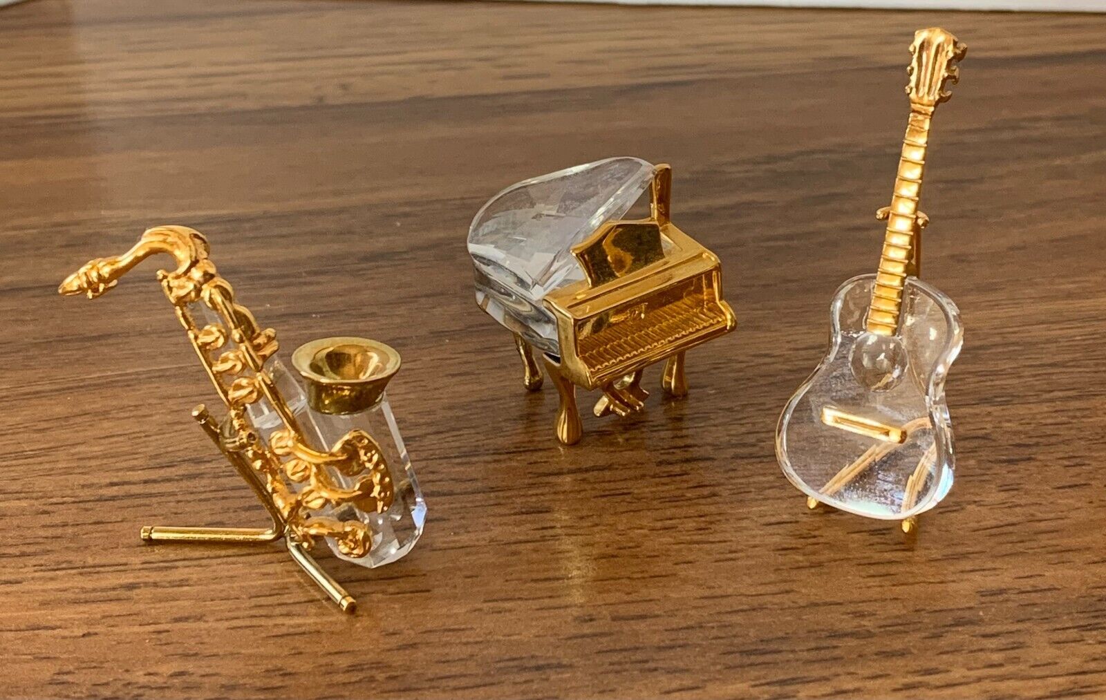 Miniature detailed crystal musical instruments piano guitar & saxophone w stands