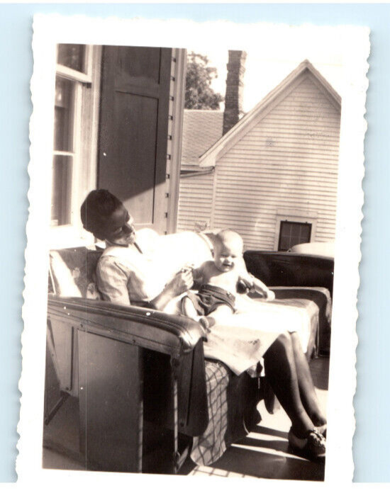 Vintage Photo 1940s, Baby w/ African American Nanny. Front Porch Sofa, 3.5 x 2.5