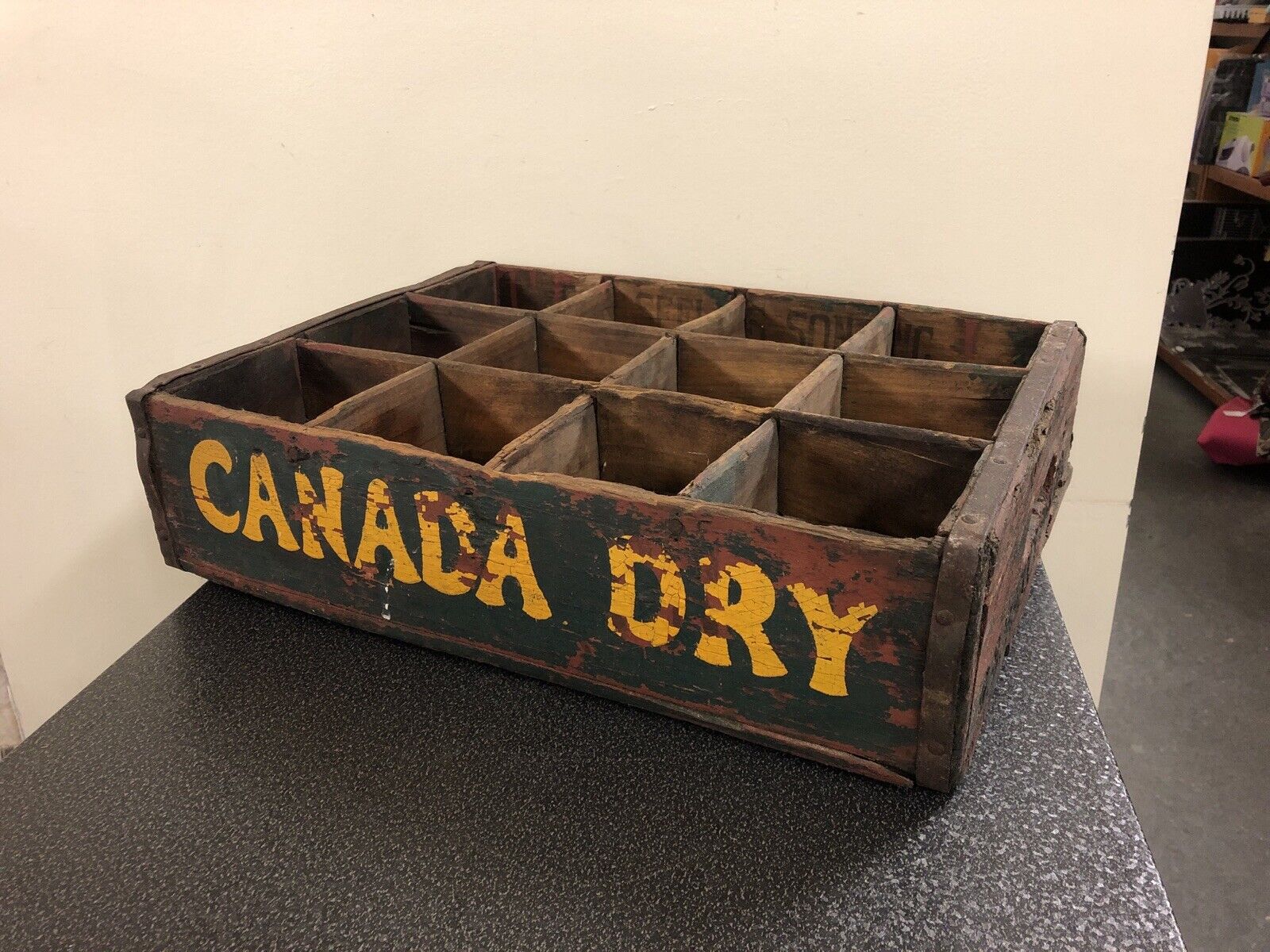Antique Ginger Ale 12 Bottle Wood Crate Carrier Case Canada Dry G.B. SEELY’S SON