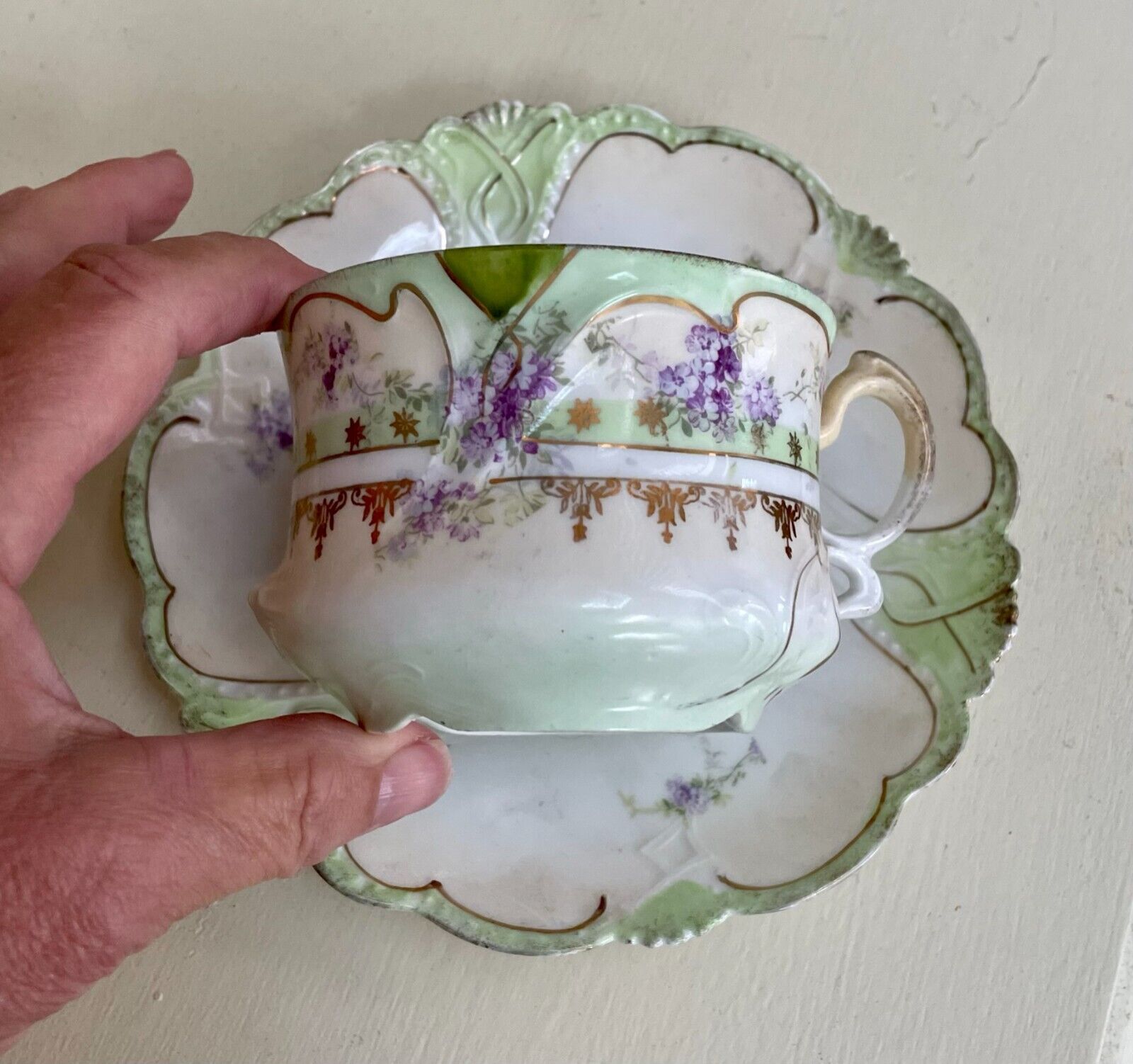 Gorgeous Vintage Fine Porcelain Gold & Purple Floral Scalloped Cup & Saucer