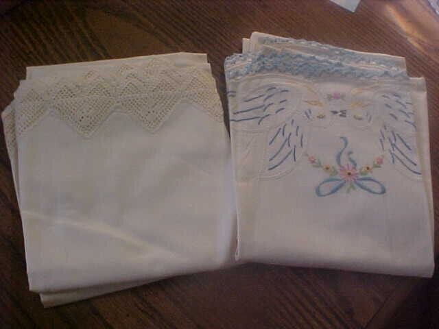 2-Diff-Vintage Pairs of Handmade PILLOWCASES EMBROIDERED SEE (4)