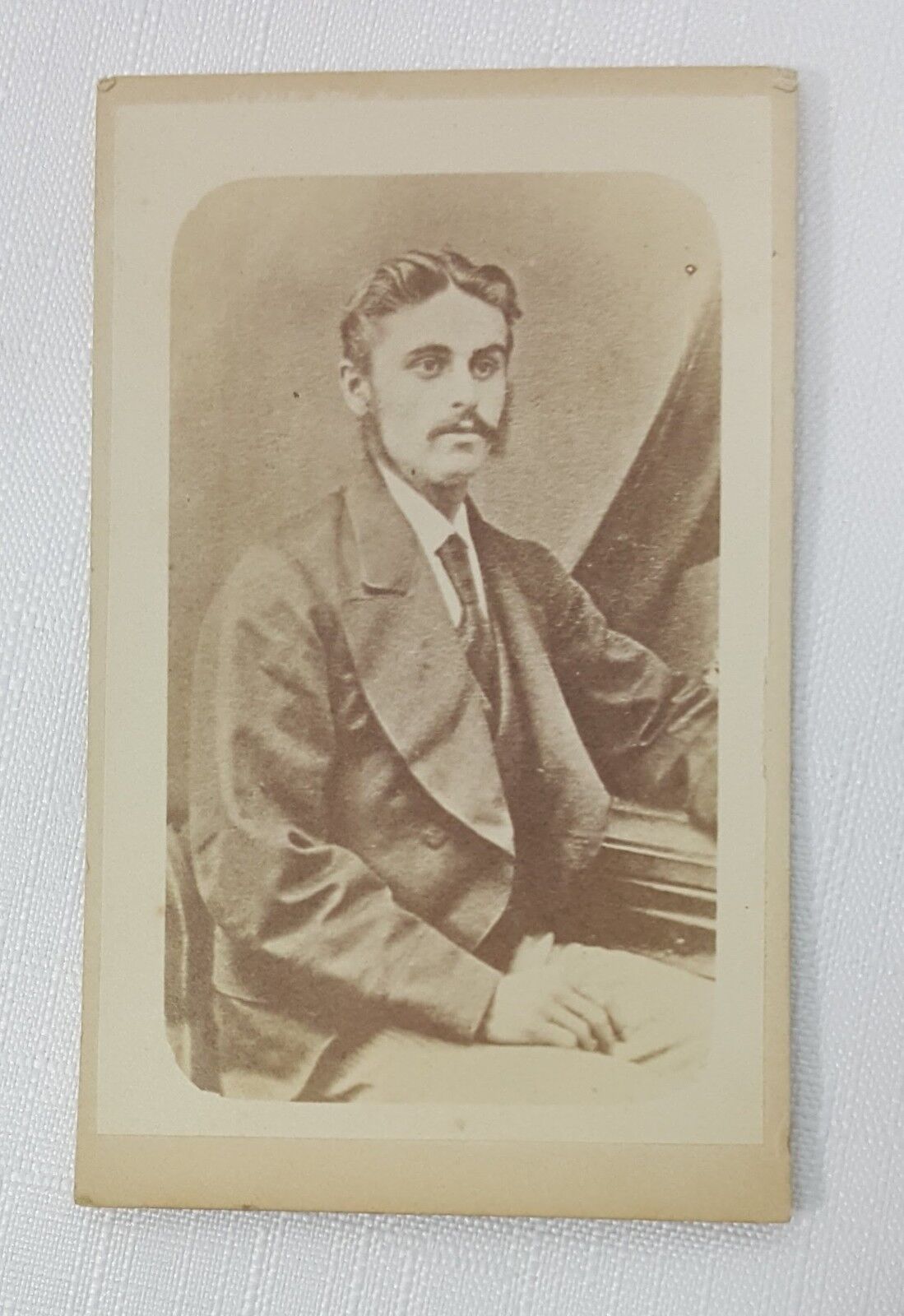 Cabinet Card Photo Portrait Man mustache baggy jacket and necktie