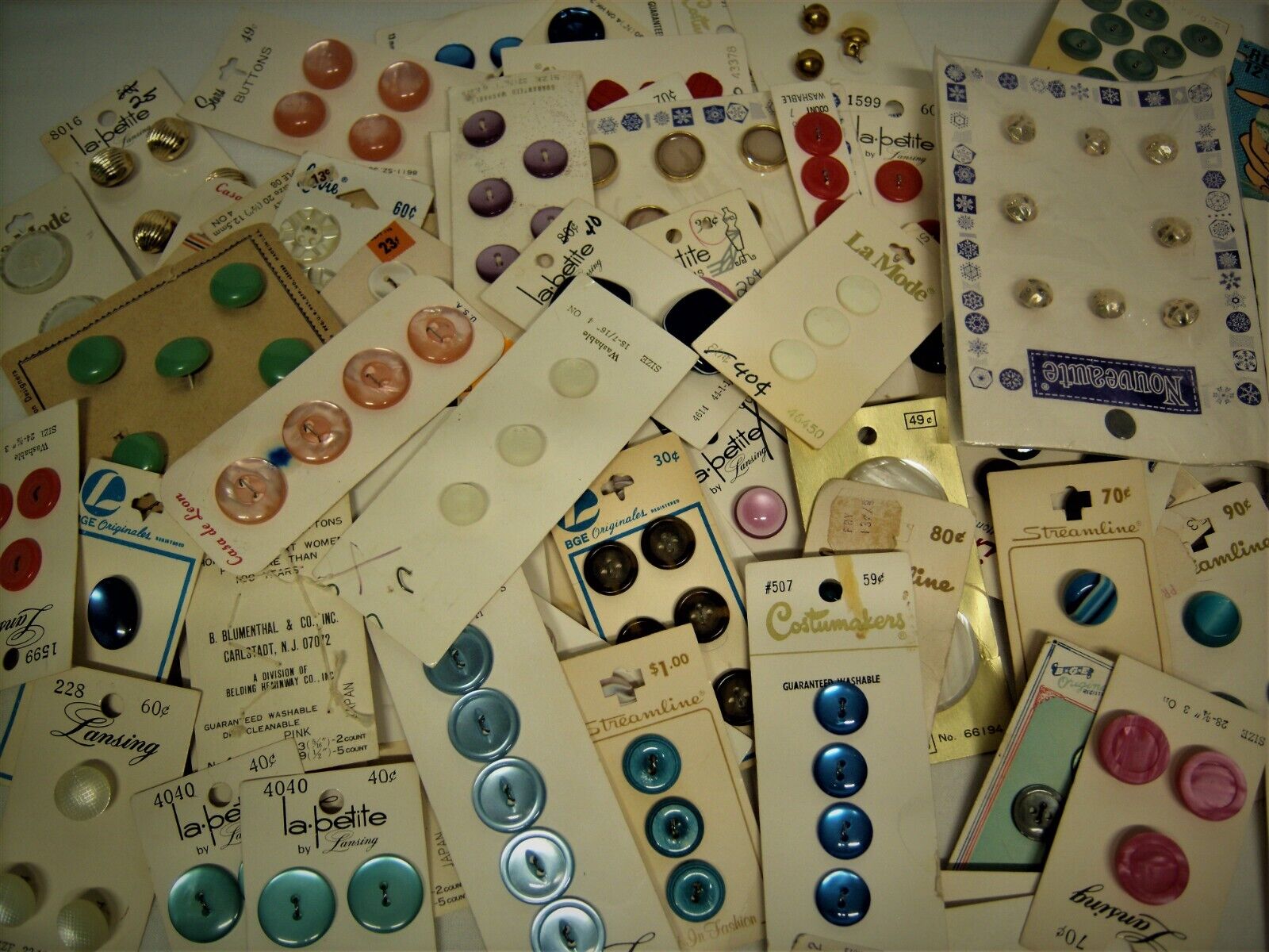 Vtg 1940's,50's,60's Full Carded Buttons Various Brands, Styles & Colors