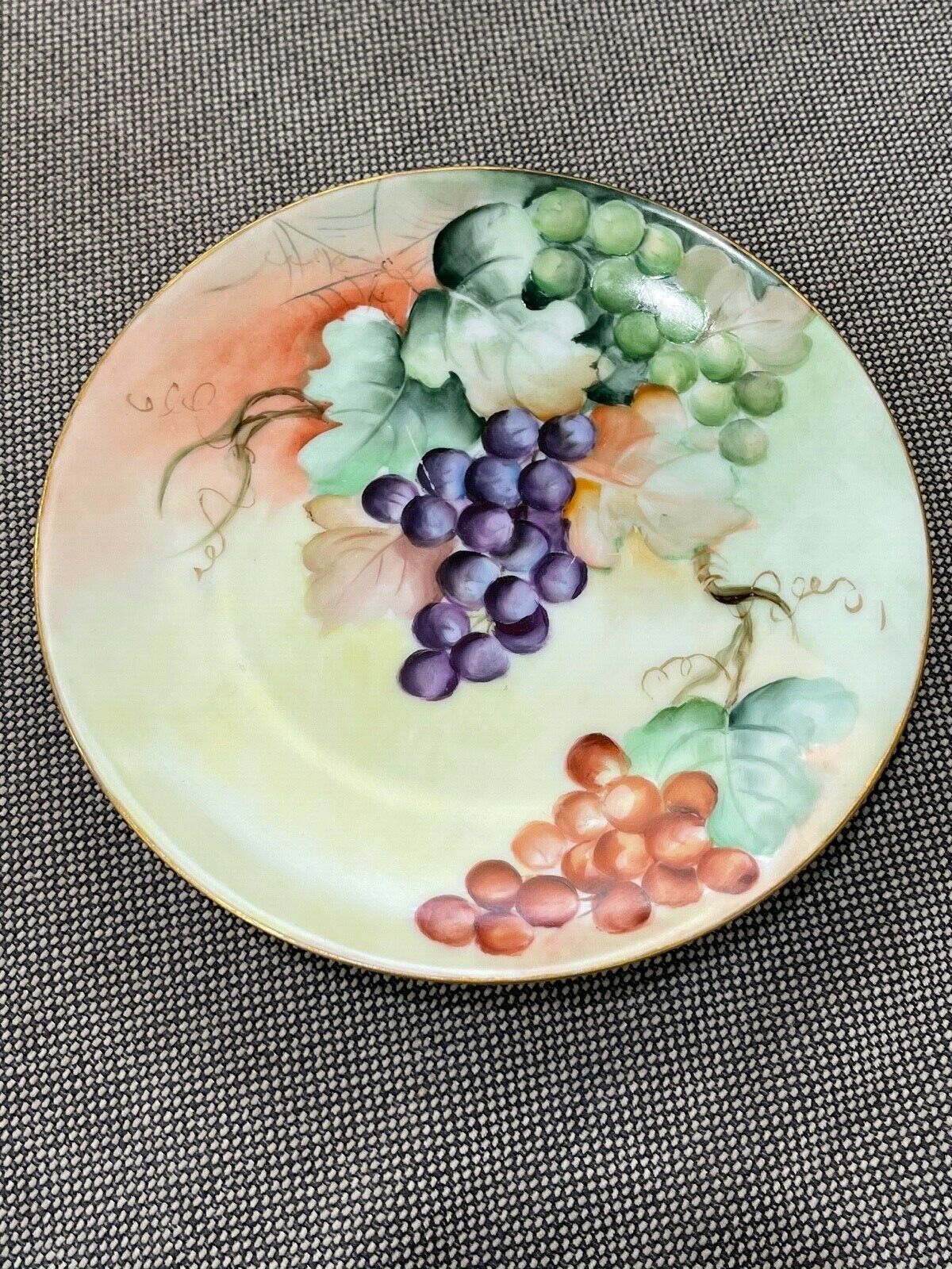 Antique Fritz Thomas Porcelain Plate with Red Purple & Green Grapes Decoration