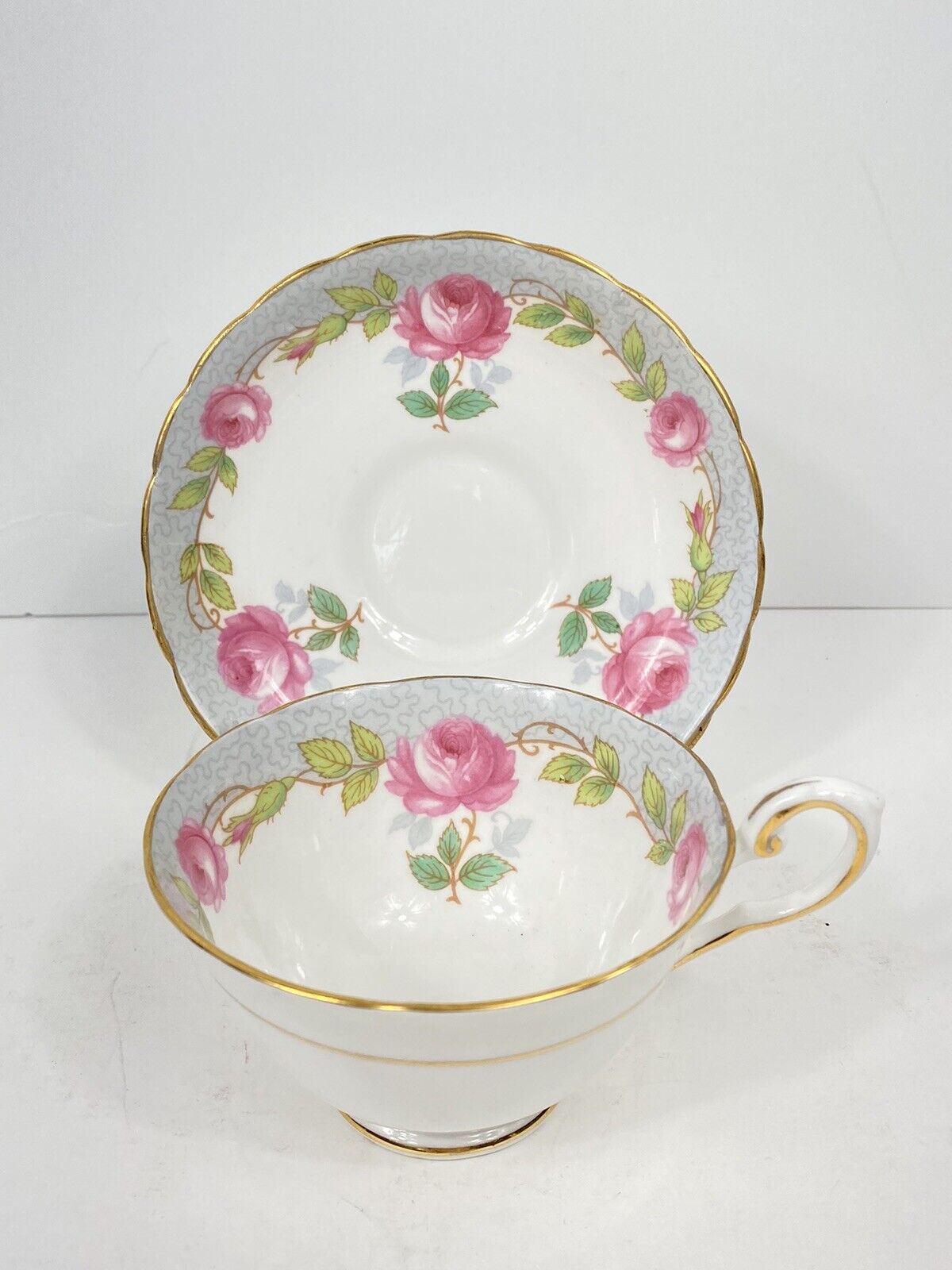 Vintage ROYAL TUSCAN England Cup & Saucer Pink Cabbage Roses Floral Teacup(s)