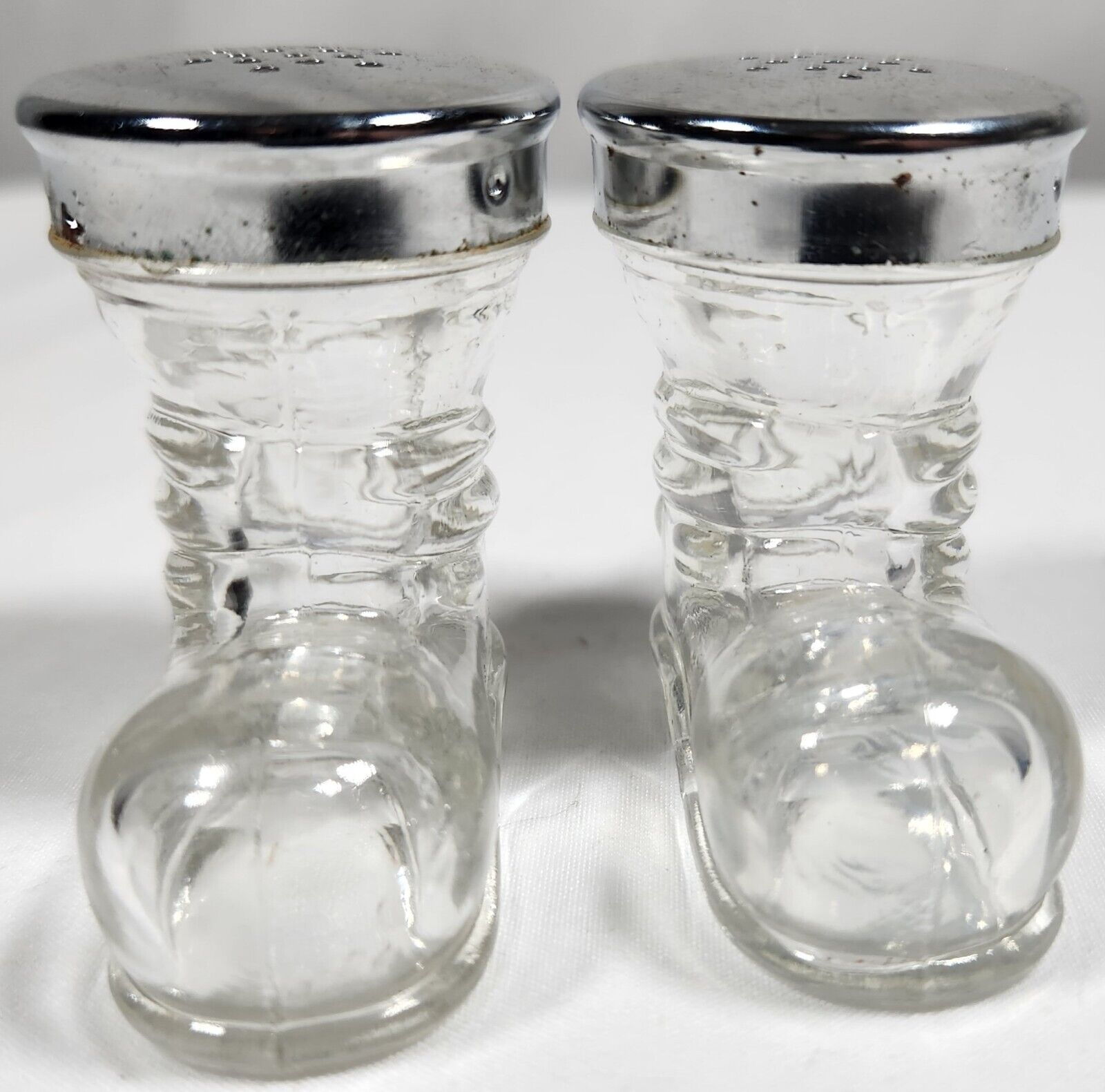Vintage Santa Boots Clear Glass Mini Salt & Pepper Shakers Silver Top Christmas 