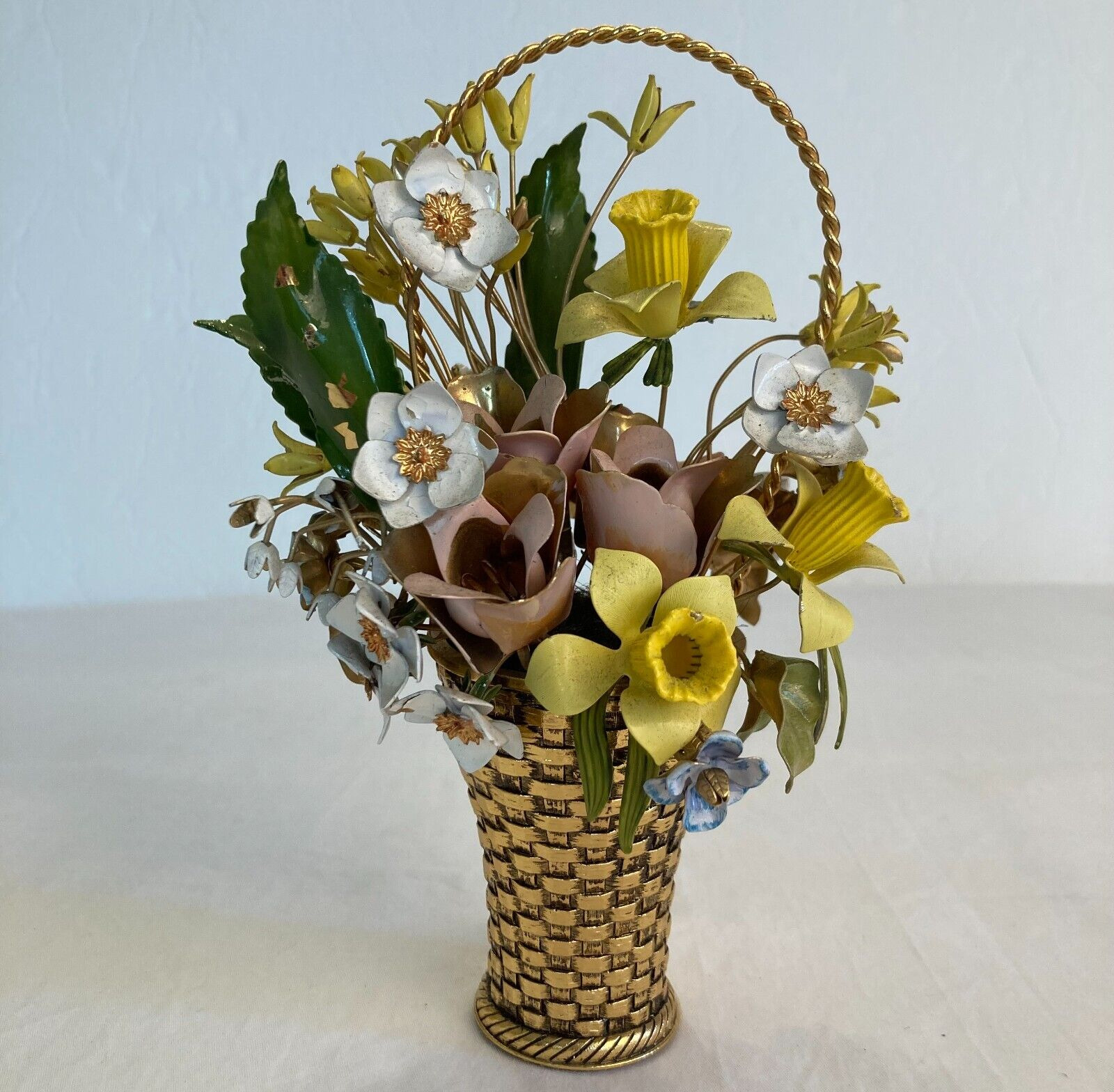 1977 Gloria Vanderbilt Brass & Enamel Flowers of the Seasons Spring 3D Bouquet