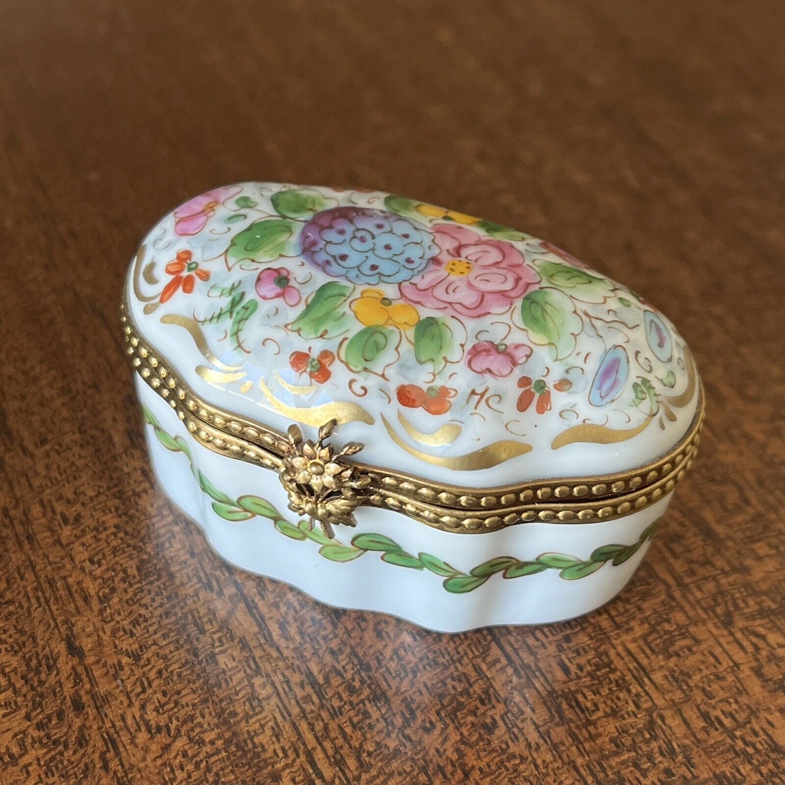 Vintage Rochard Limoges Floral Bouquet Garland Hinged Trinket Box Hand Painted