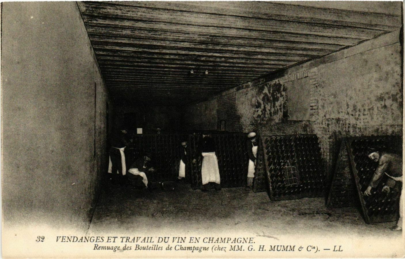 CPA G.H.MUMM Vendages et Travail du Vin in Champagne. Stir (574779)