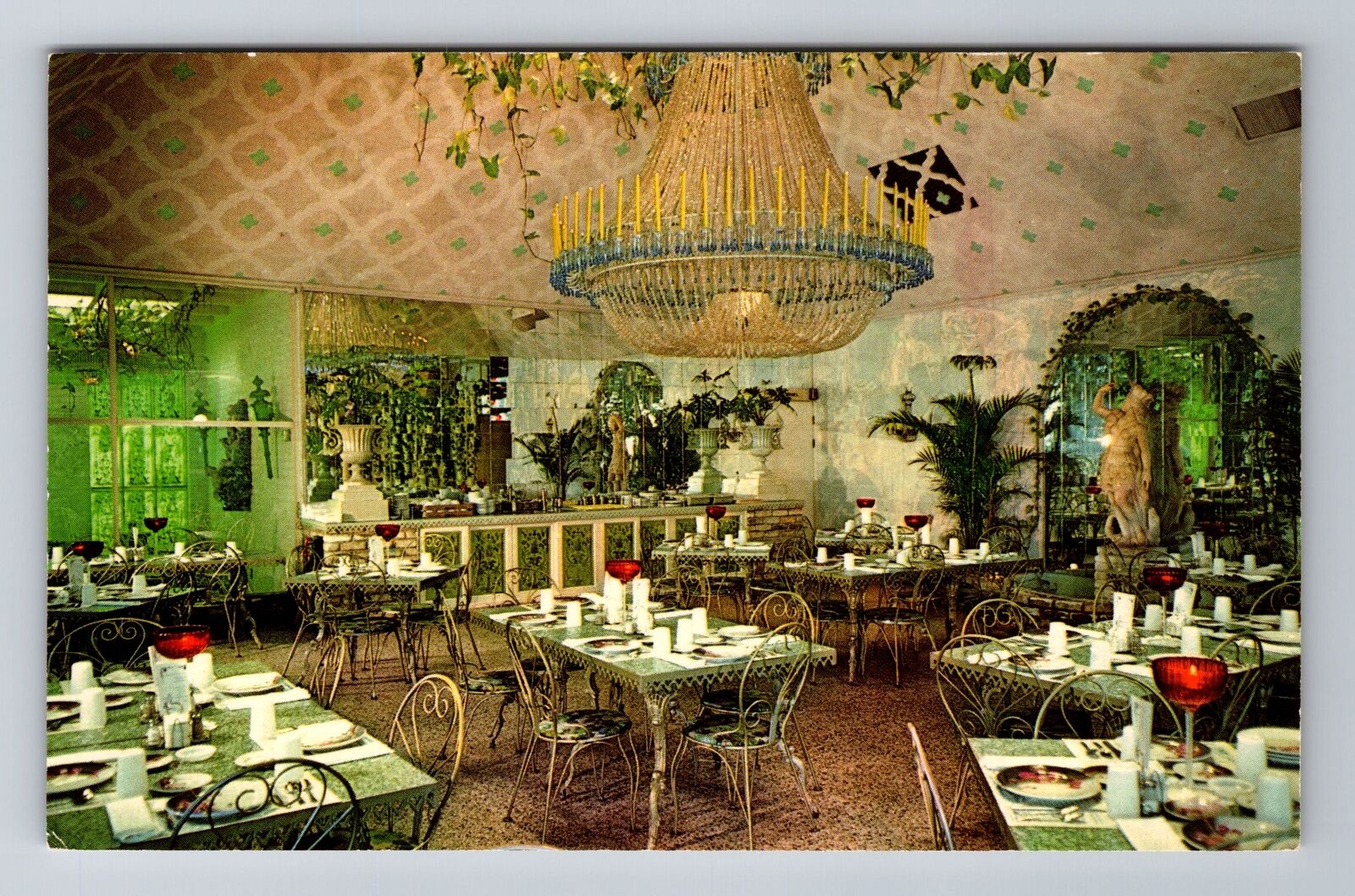 Clearwater FL- Florida, Chandelier Room, Antique, Vintage Souvenir Postcard