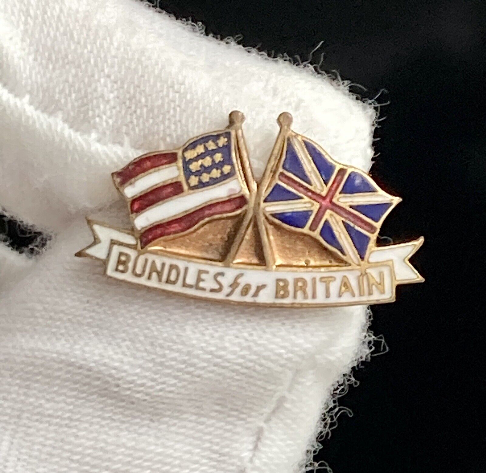 Bundles For Britain World War II 1942/3 Badge 1” Pin Military Enamel Gold ￼RARE
