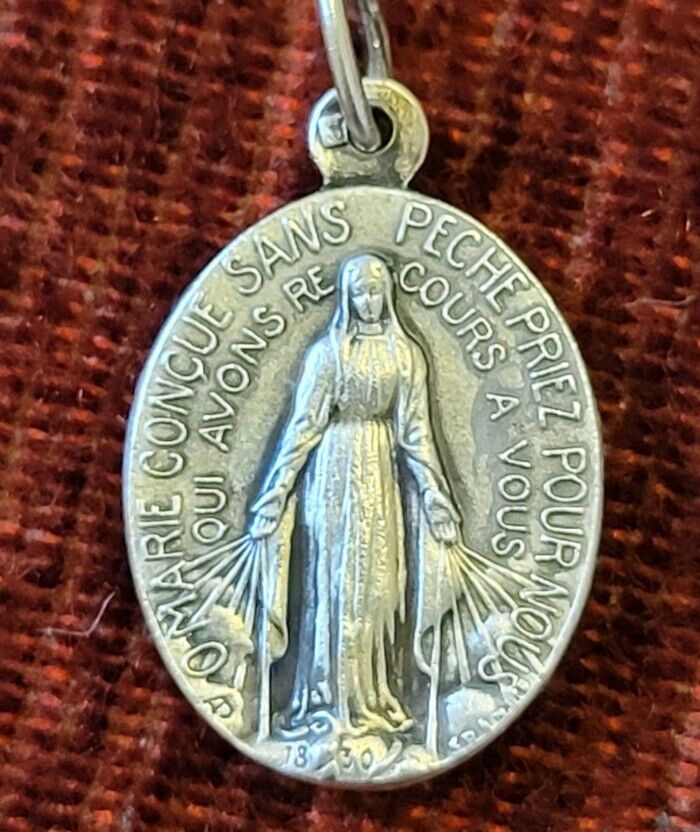 Miraculous Medal (In French) Vintage & New Medal Catholic France A. Penin 