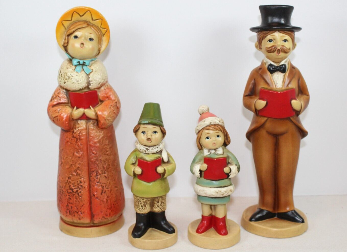 Lot of 4 Family Carolers Christmas Resin Japan Dickens Style Vintage 