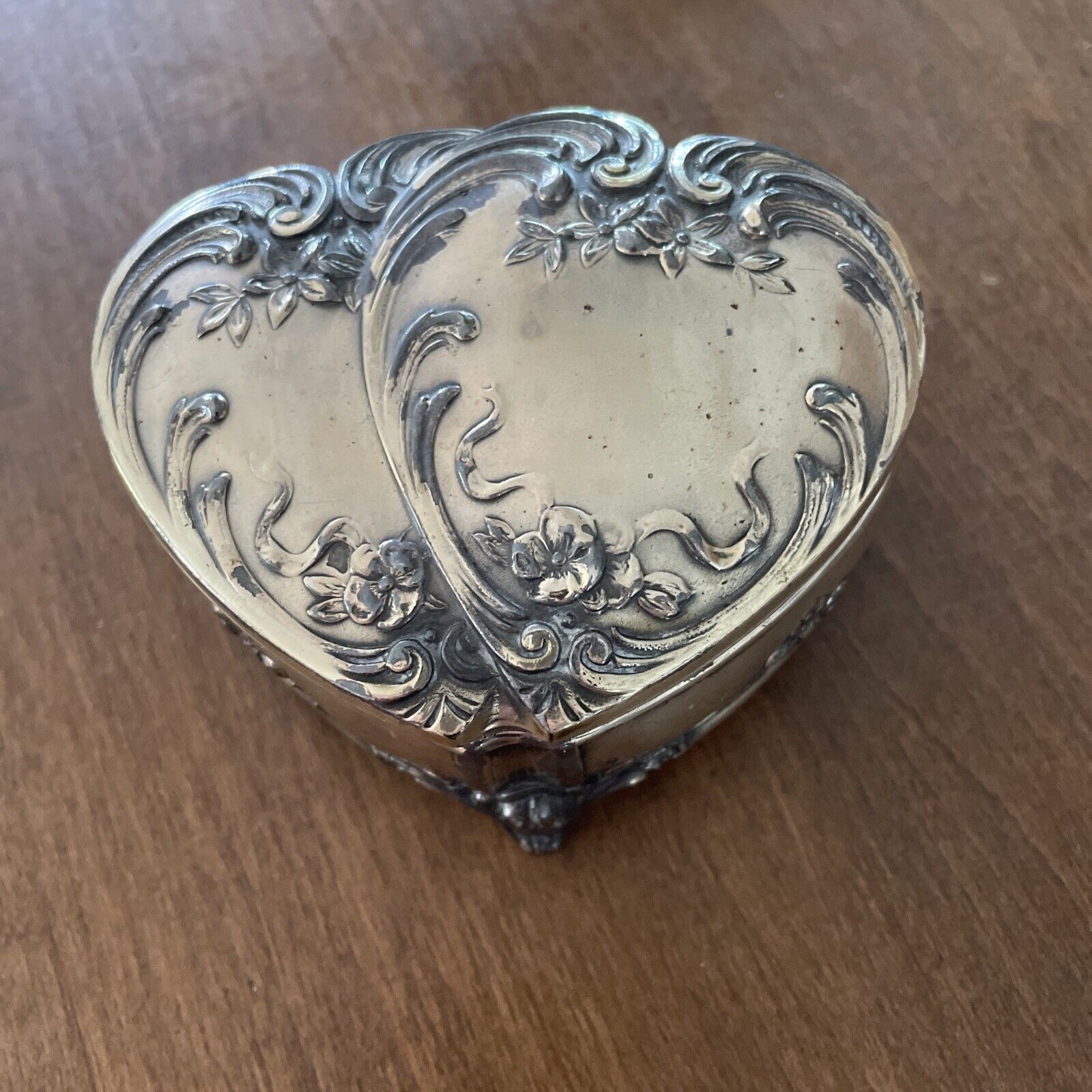 Vintage Double Hearts Silver Plated Lined Jewelry/Trinket Box - 4\