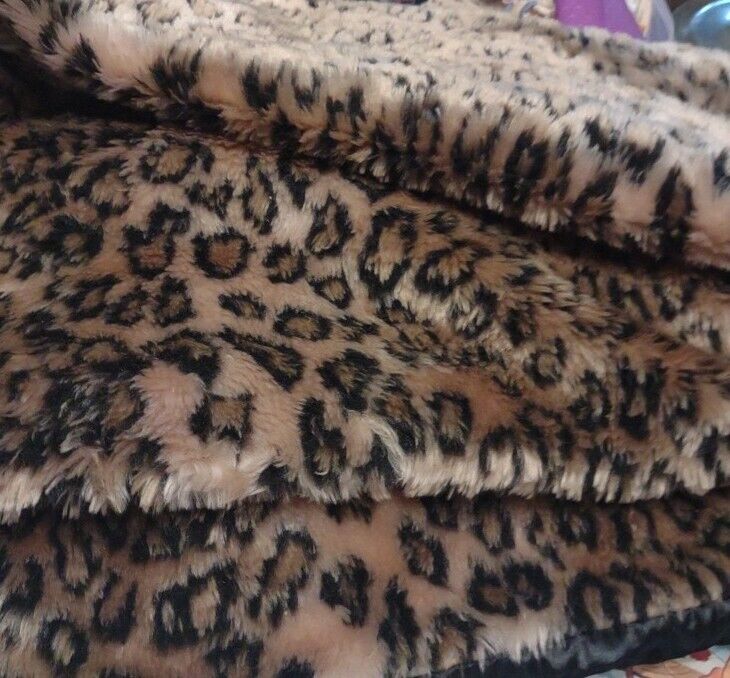 Vintage Leopard Spotted Faux Fur Blanket 50\