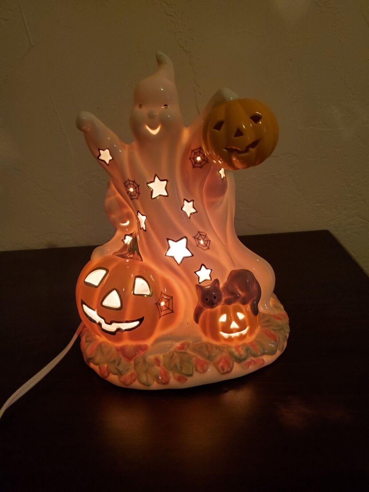 Lenox Occasions Ghost Lighted Figurine 8.5\