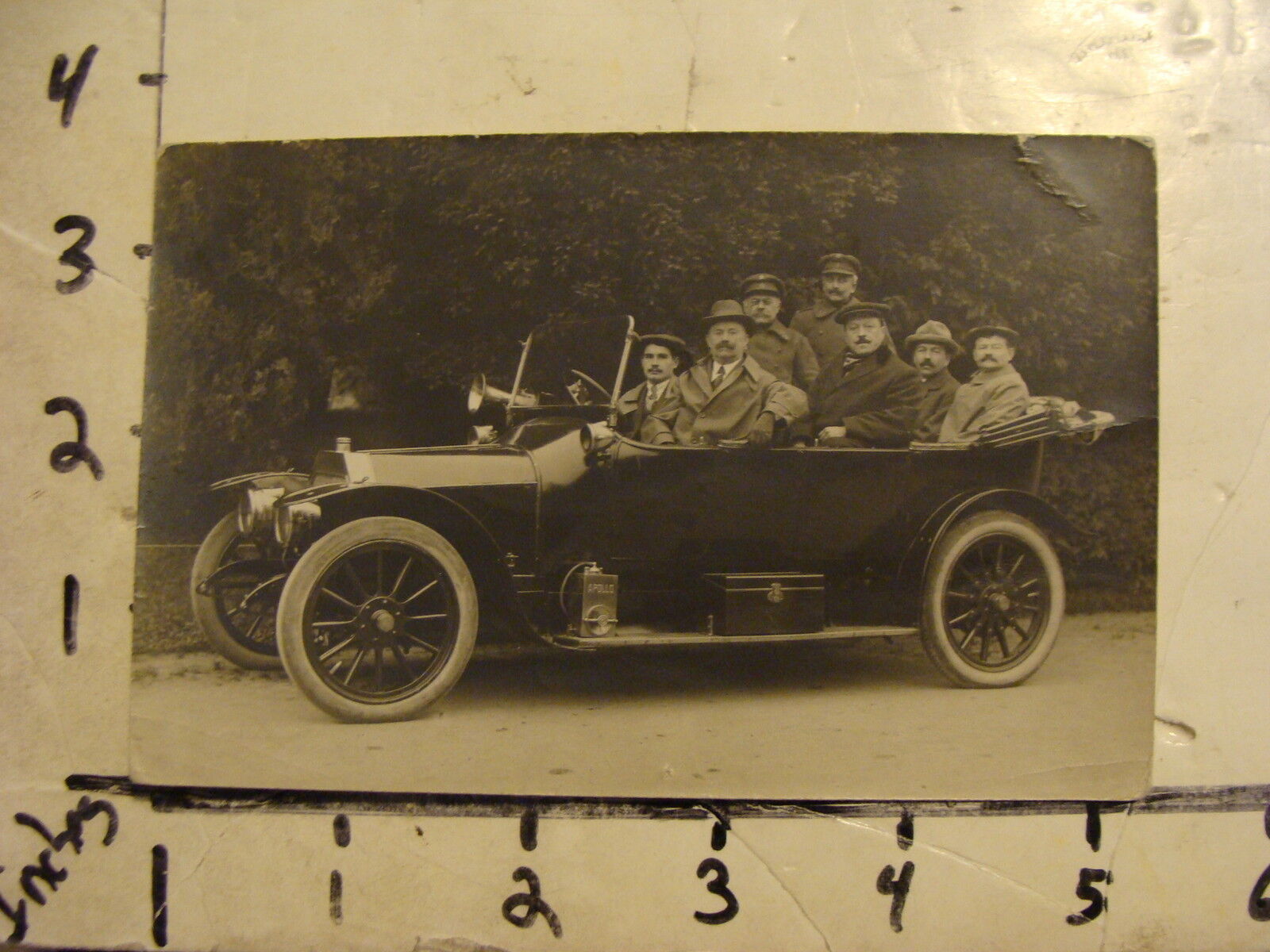 vintage real Photo postcard  military: 7 men in old car Carte Postale