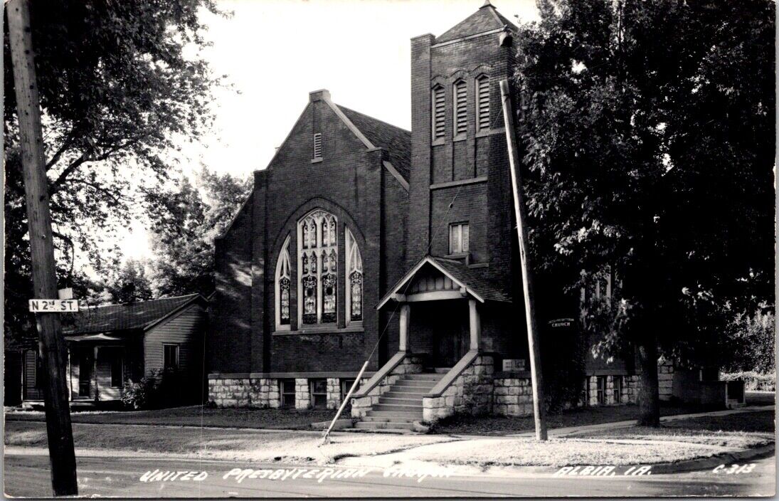 Real Photo Postcard United Presbyterian Church in Albia, Iowa