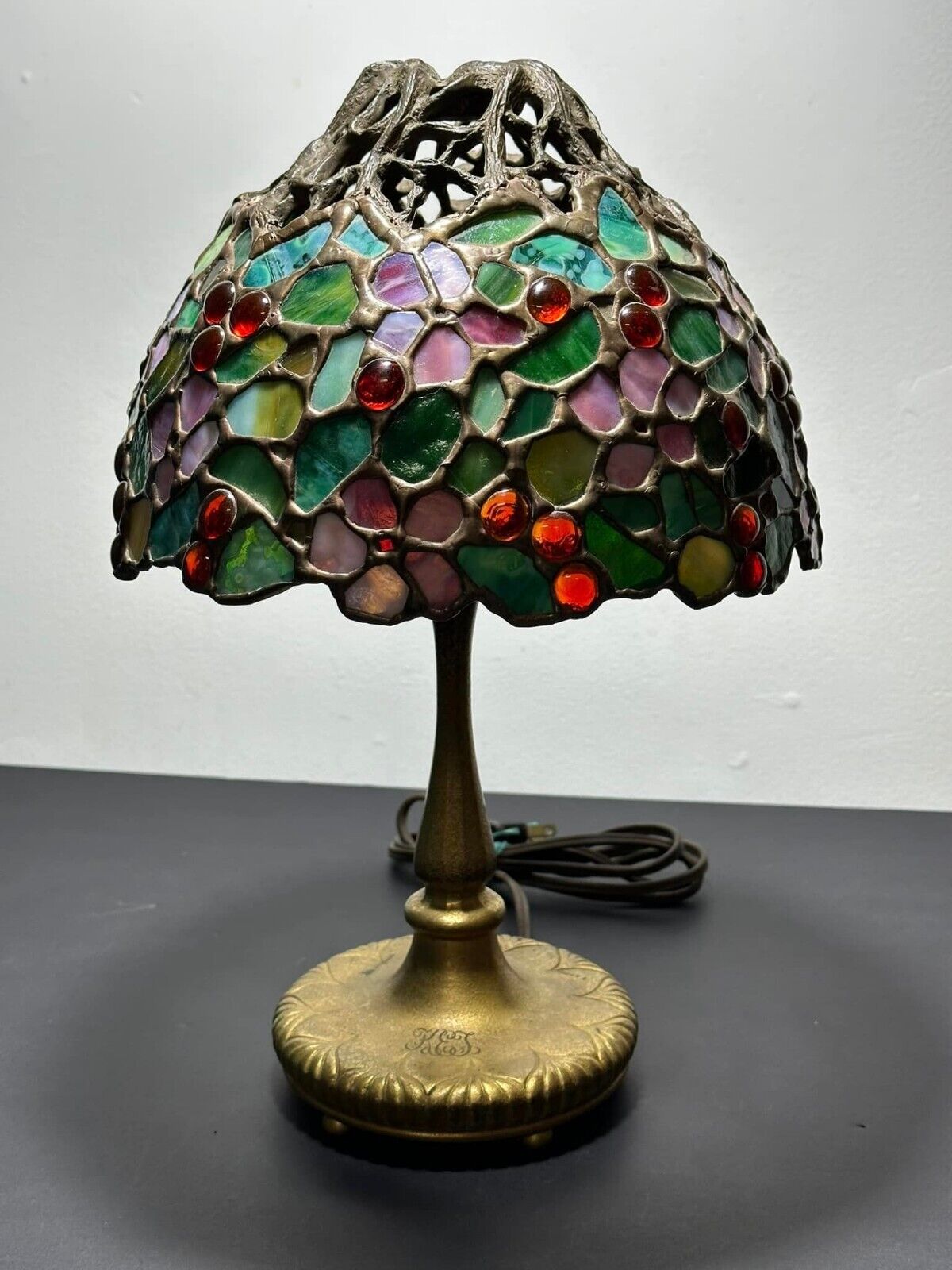 Signed Tiffany Studios New York Lamp 322 with Art Glass Shade